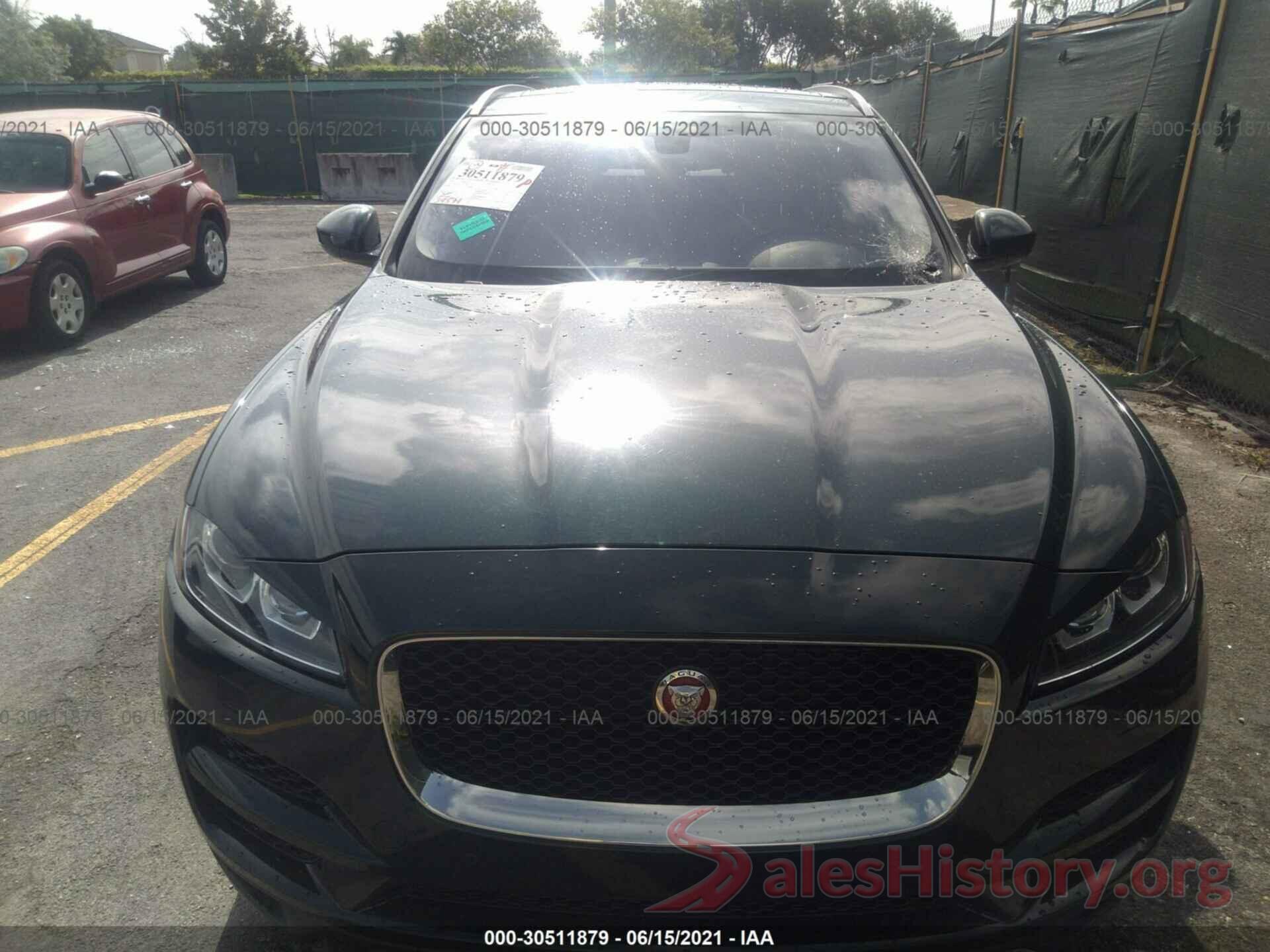 SADCJ2FX3JA273699 2018 JAGUAR F-PACE