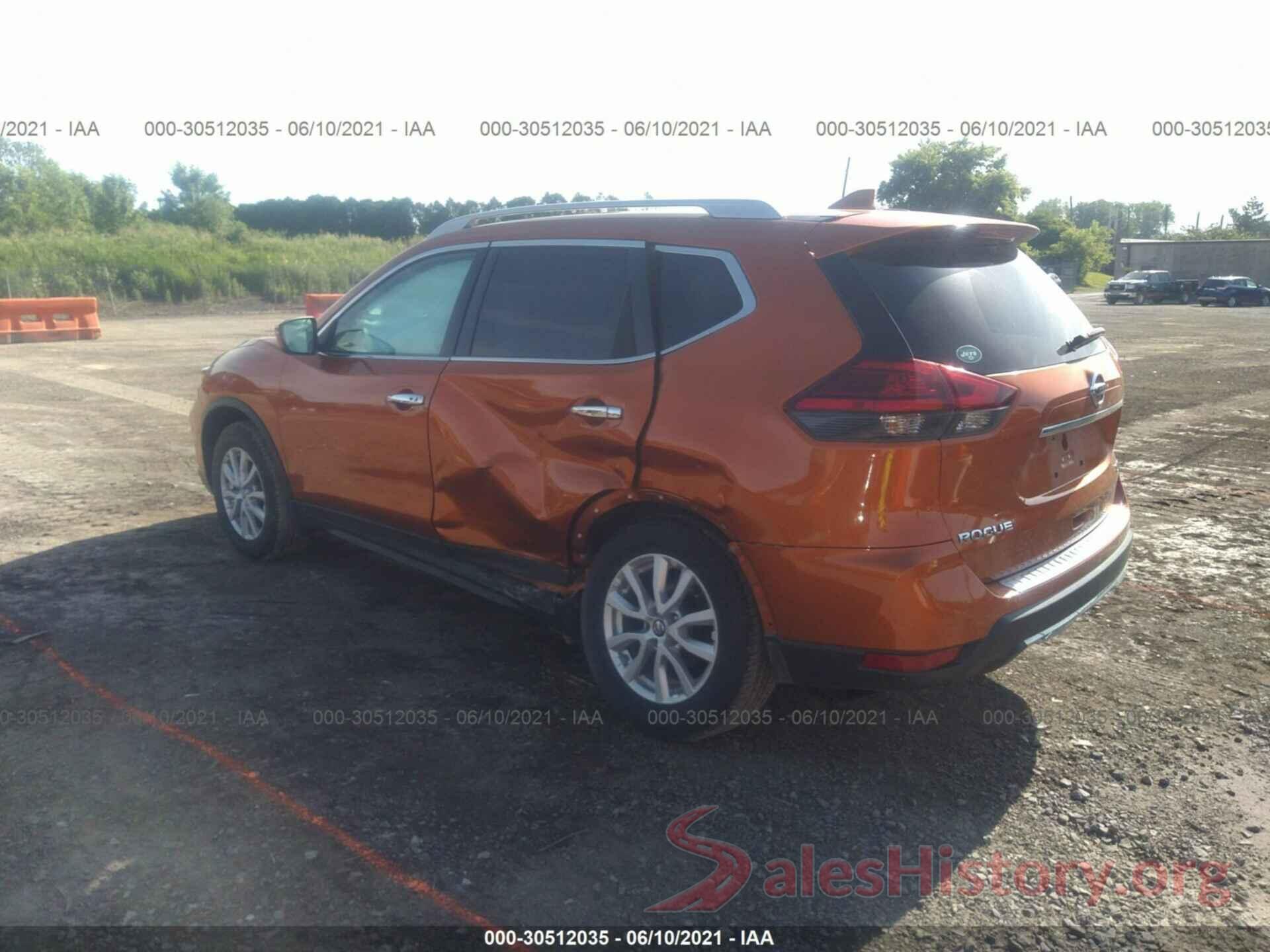 5N1AT2MV9HC828762 2017 NISSAN ROGUE