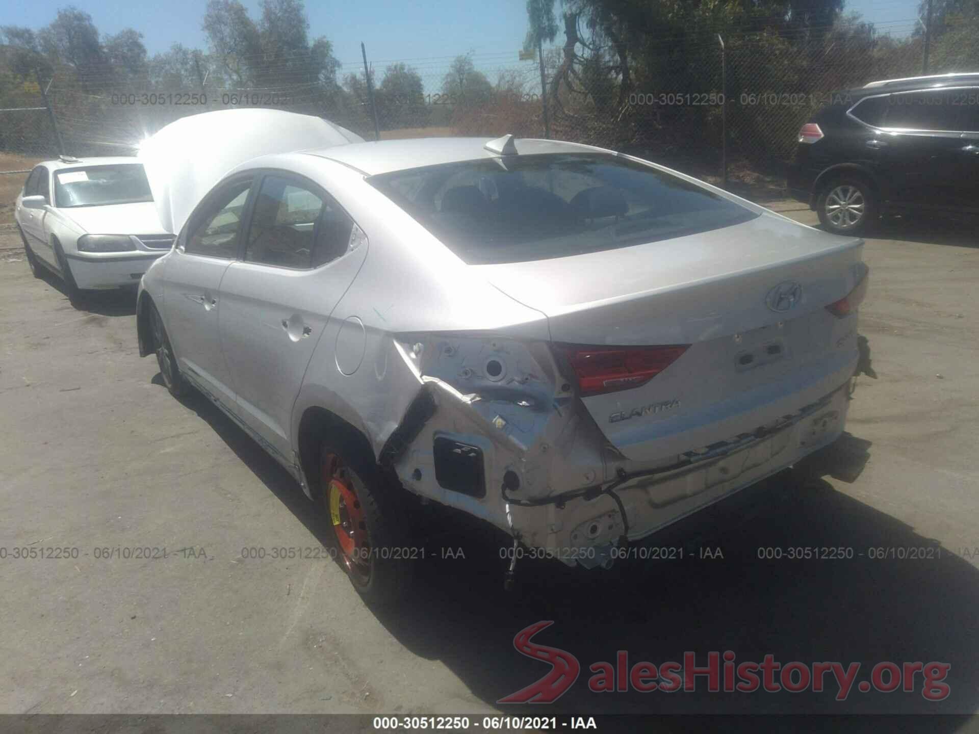 KMHD04LB4JU722843 2018 HYUNDAI ELANTRA