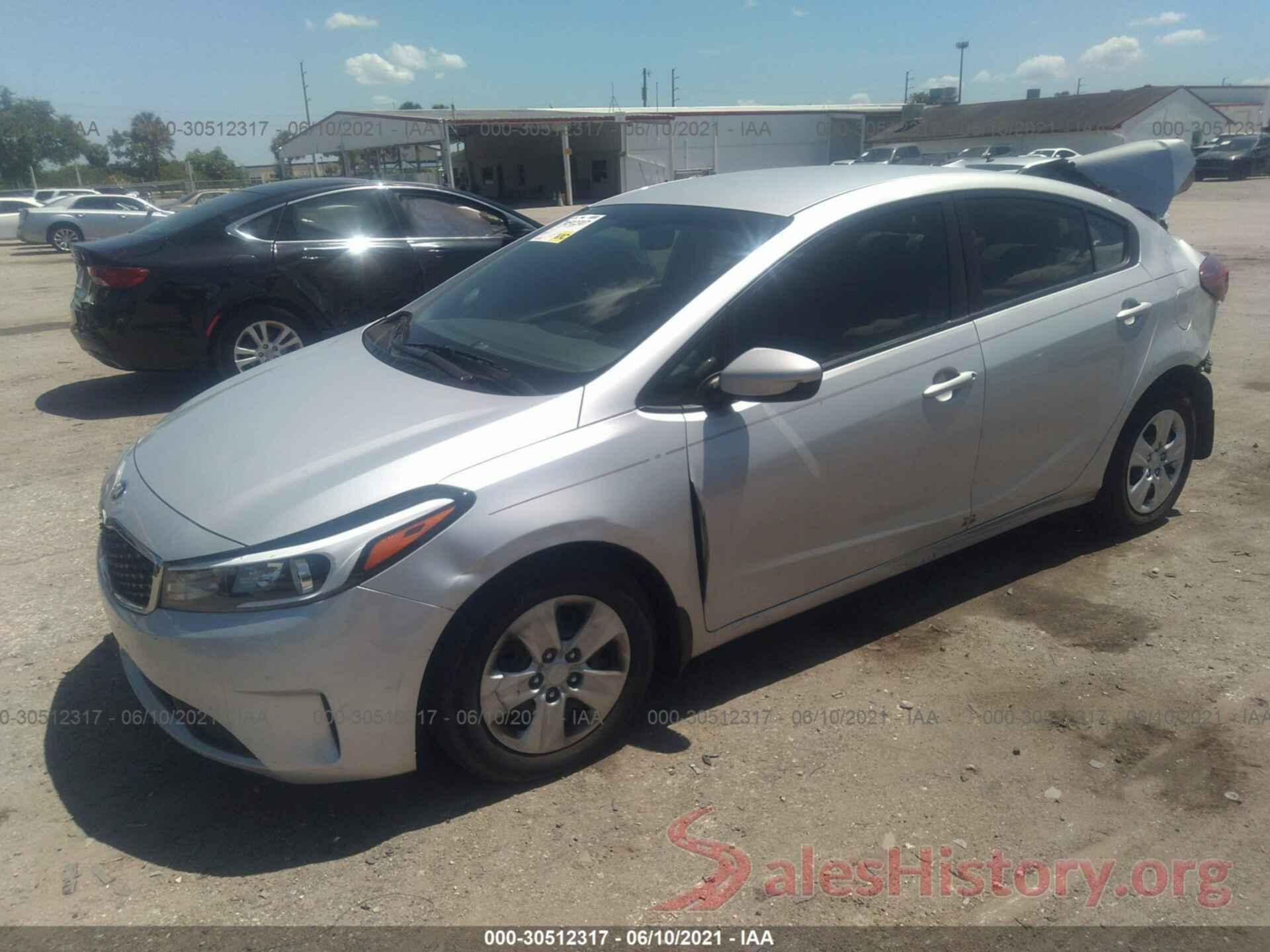 3KPFL4A72JE263622 2018 KIA FORTE