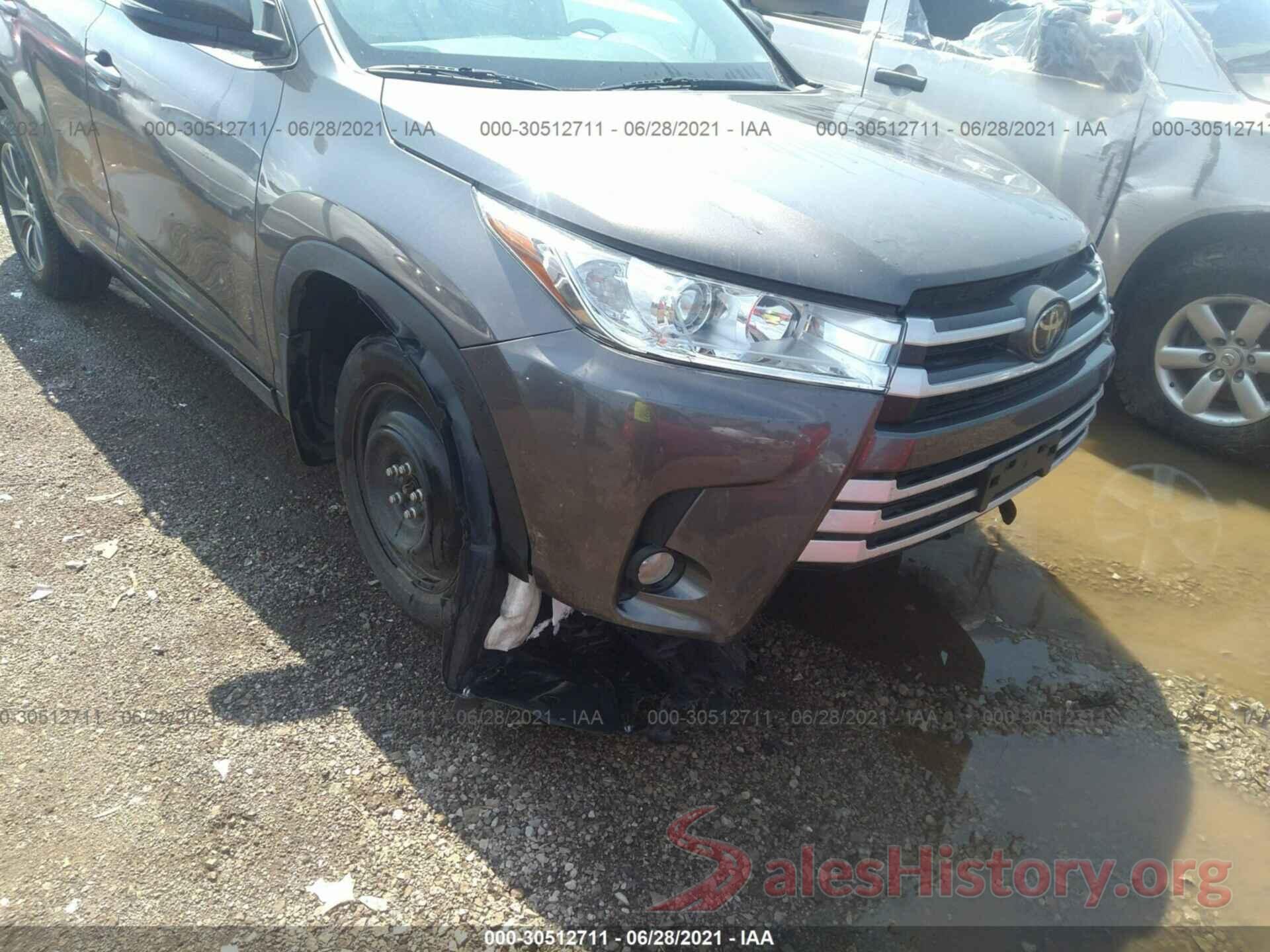 5TDJZRFHXJS555659 2018 TOYOTA HIGHLANDER