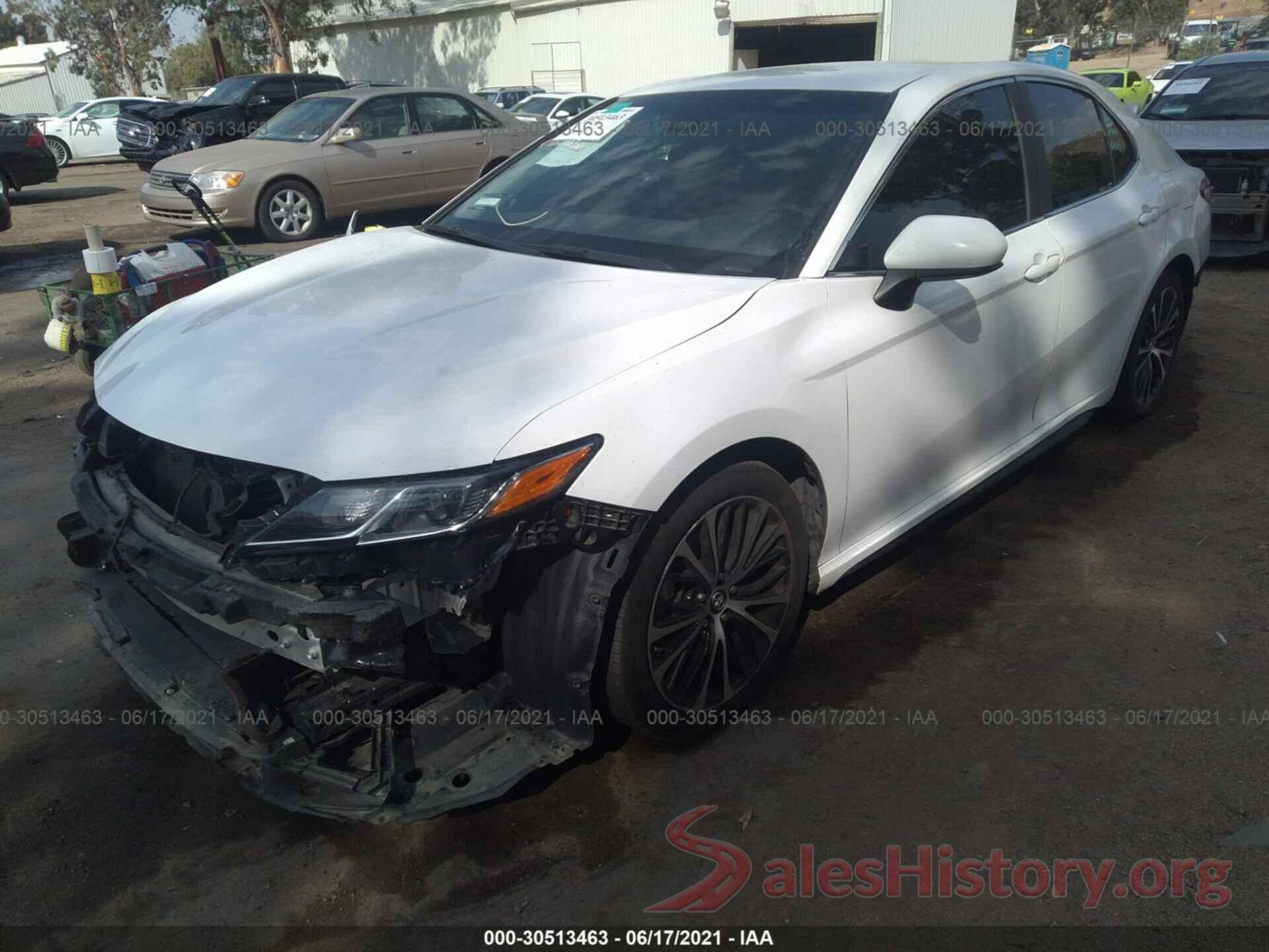 4T1B11HK9JU598354 2018 TOYOTA CAMRY