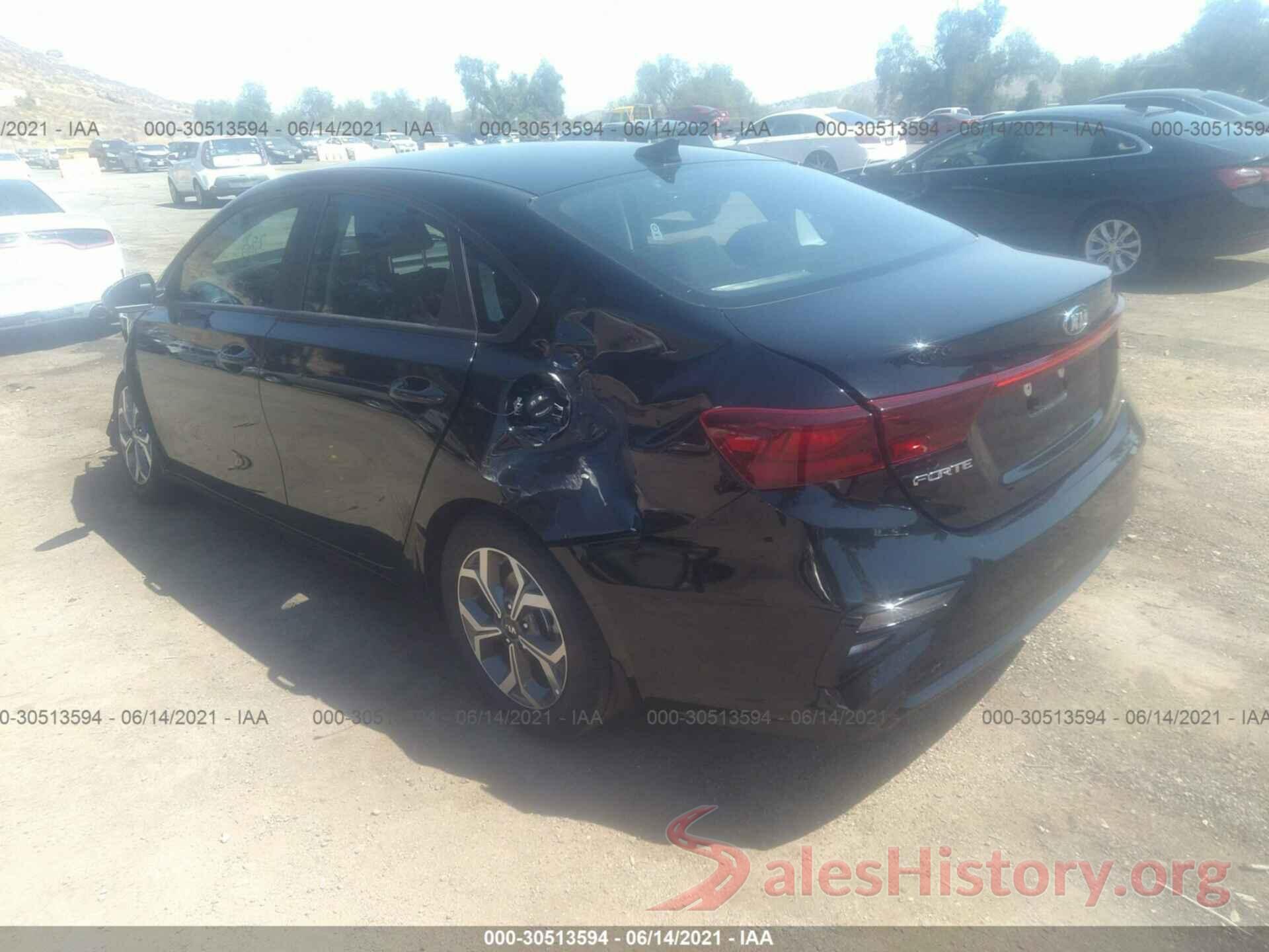 3KPF24AD9ME341777 2021 KIA FORTE