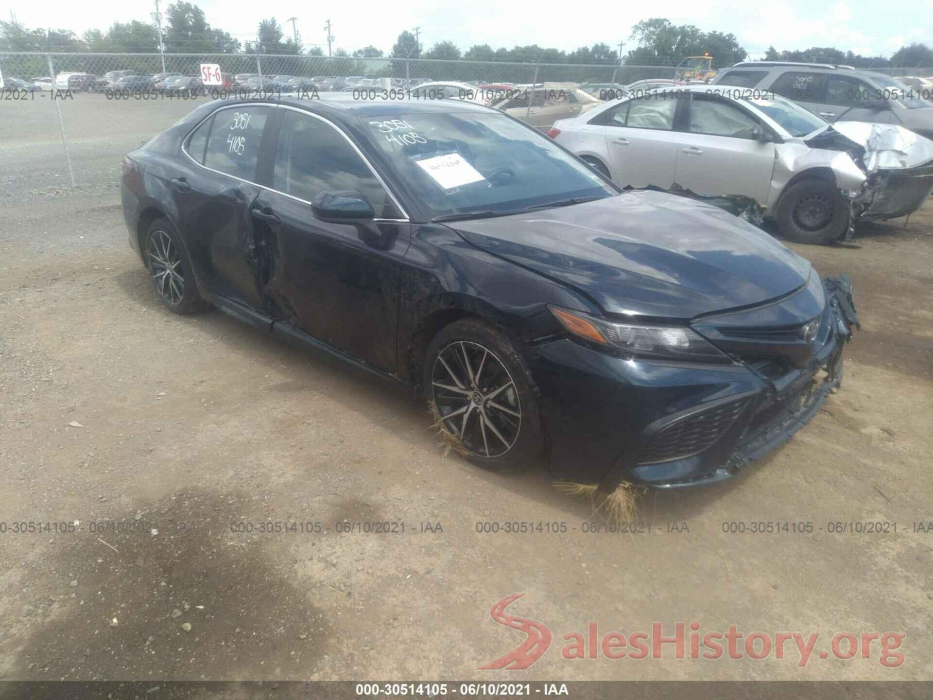 4T1G11AK8MU516652 2021 TOYOTA CAMRY