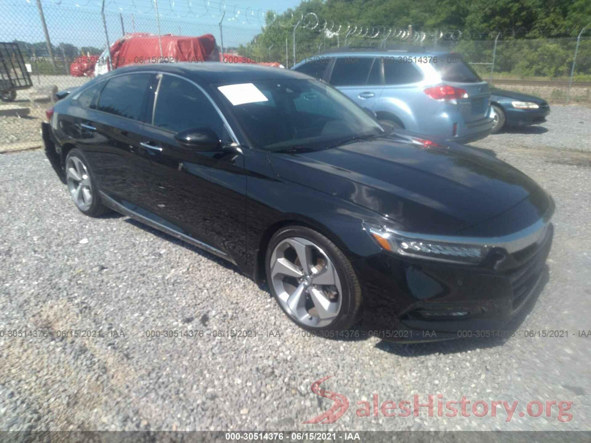 1HGCV1F96JA208391 2018 HONDA ACCORD SEDAN