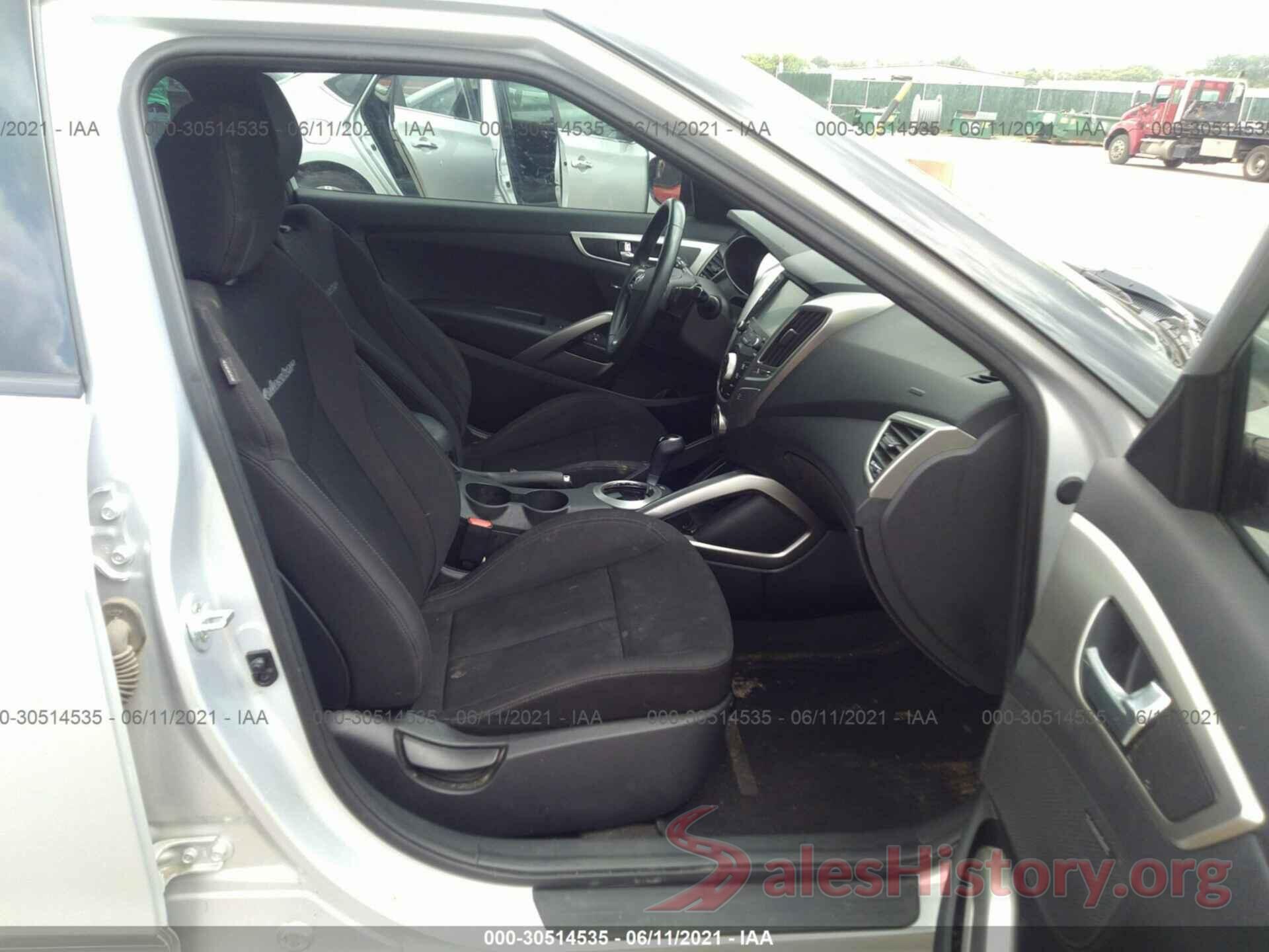 KMHTC6AD8HU319123 2017 HYUNDAI VELOSTER