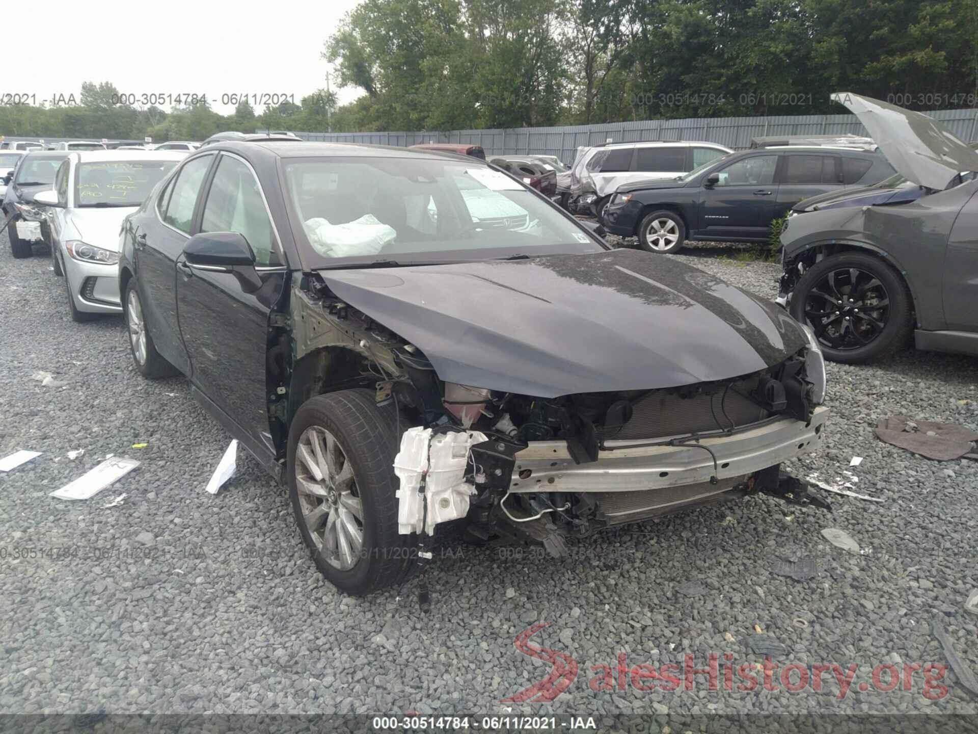 4T1B11HK1KU753268 2019 TOYOTA CAMRY