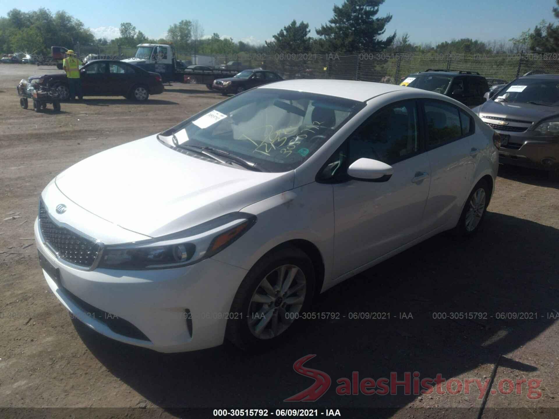 3KPFL4A73HE010318 2017 KIA FORTE