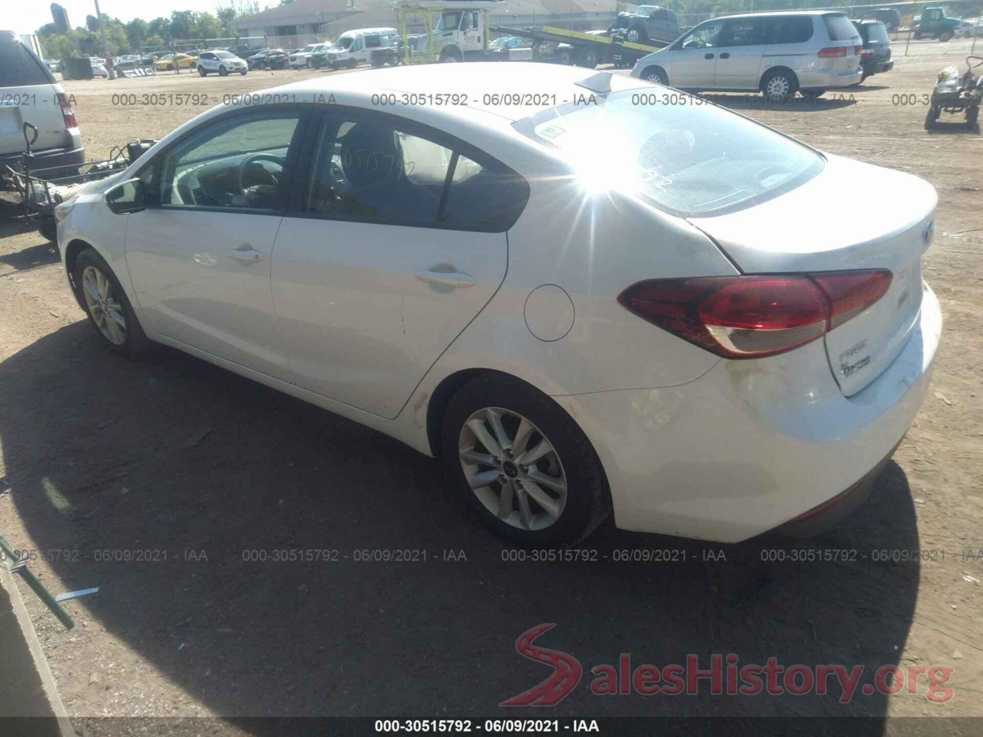 3KPFL4A73HE010318 2017 KIA FORTE