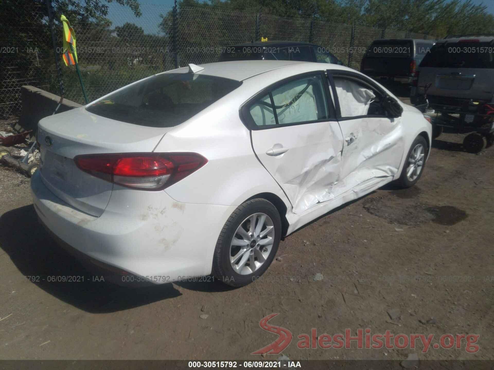 3KPFL4A73HE010318 2017 KIA FORTE