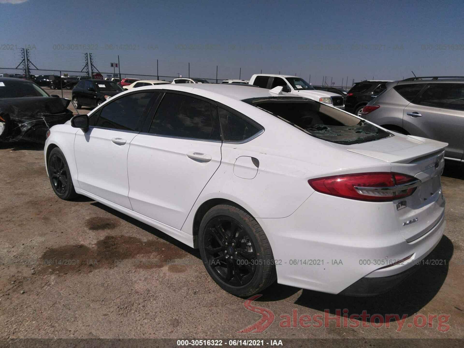 3FA6P0HD2KR232105 2019 FORD FUSION