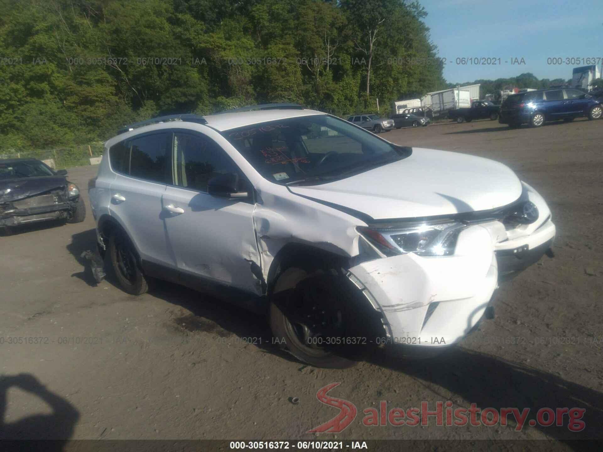 JTMBFREV7HJ153254 2017 TOYOTA RAV4