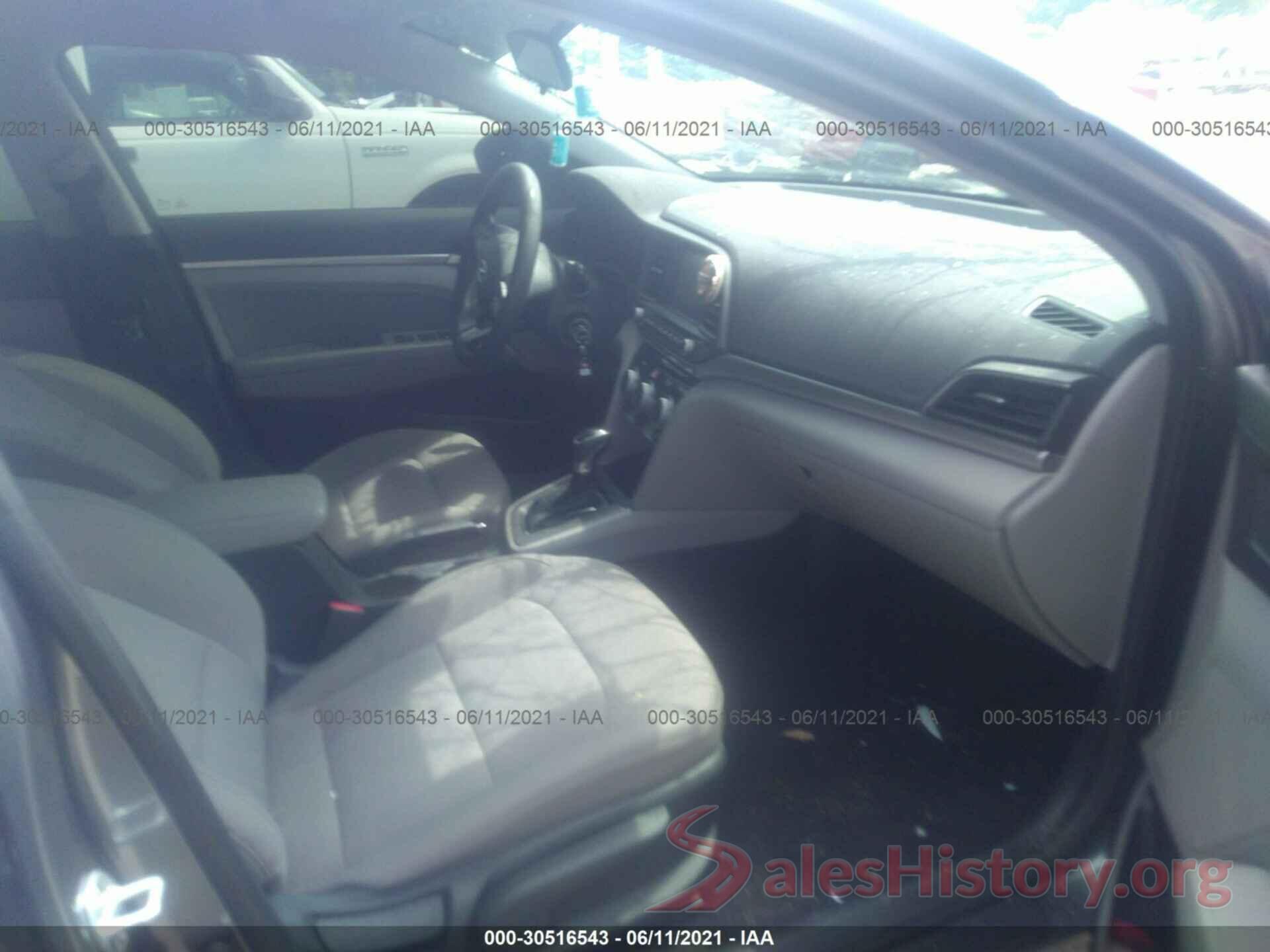 5NPD84LF0KH469760 2019 HYUNDAI ELANTRA