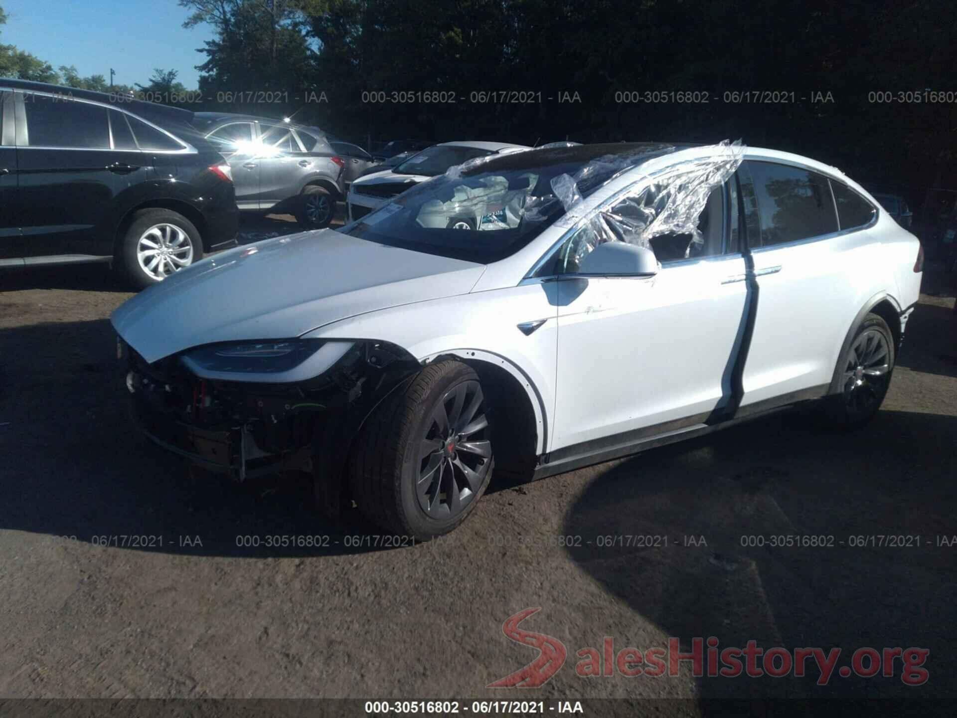 5YJXCAE24JF109599 2018 TESLA MODEL X