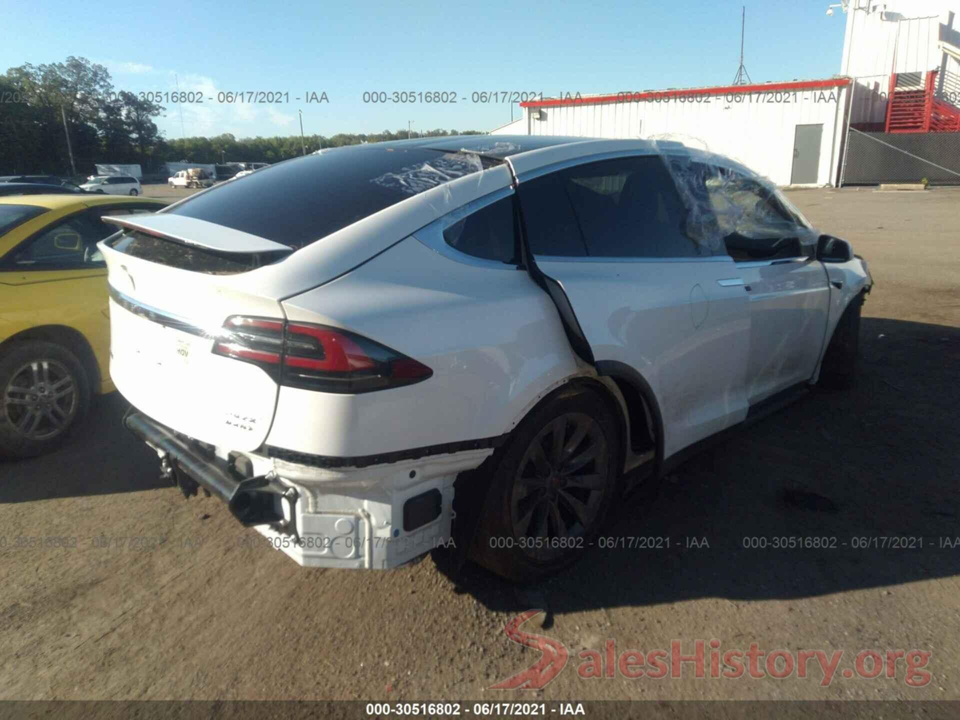 5YJXCAE24JF109599 2018 TESLA MODEL X