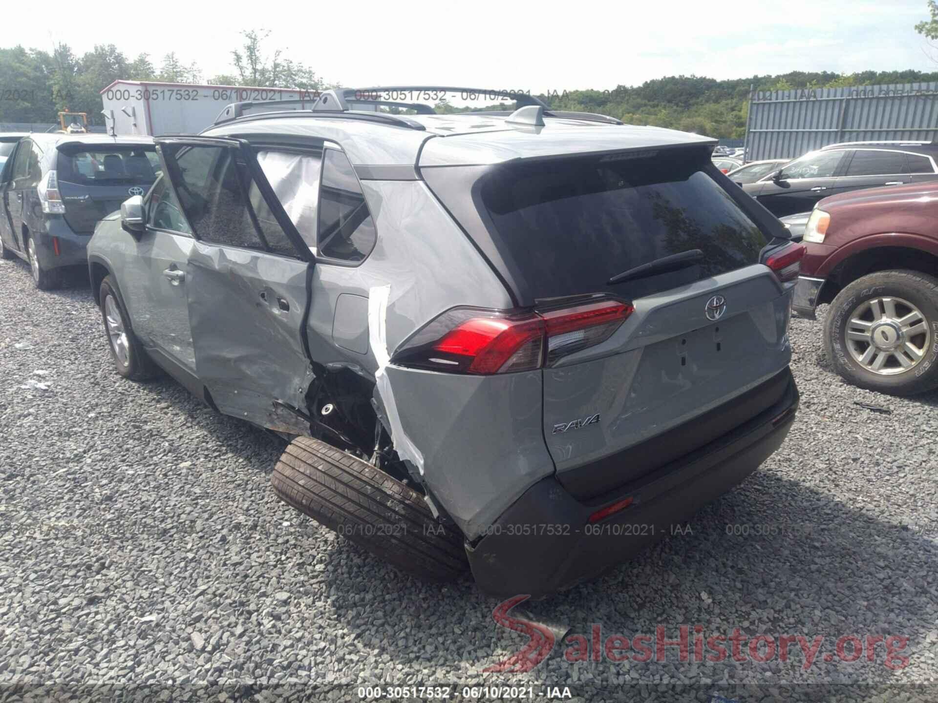 2T3P1RFV1MW192985 2021 TOYOTA RAV4