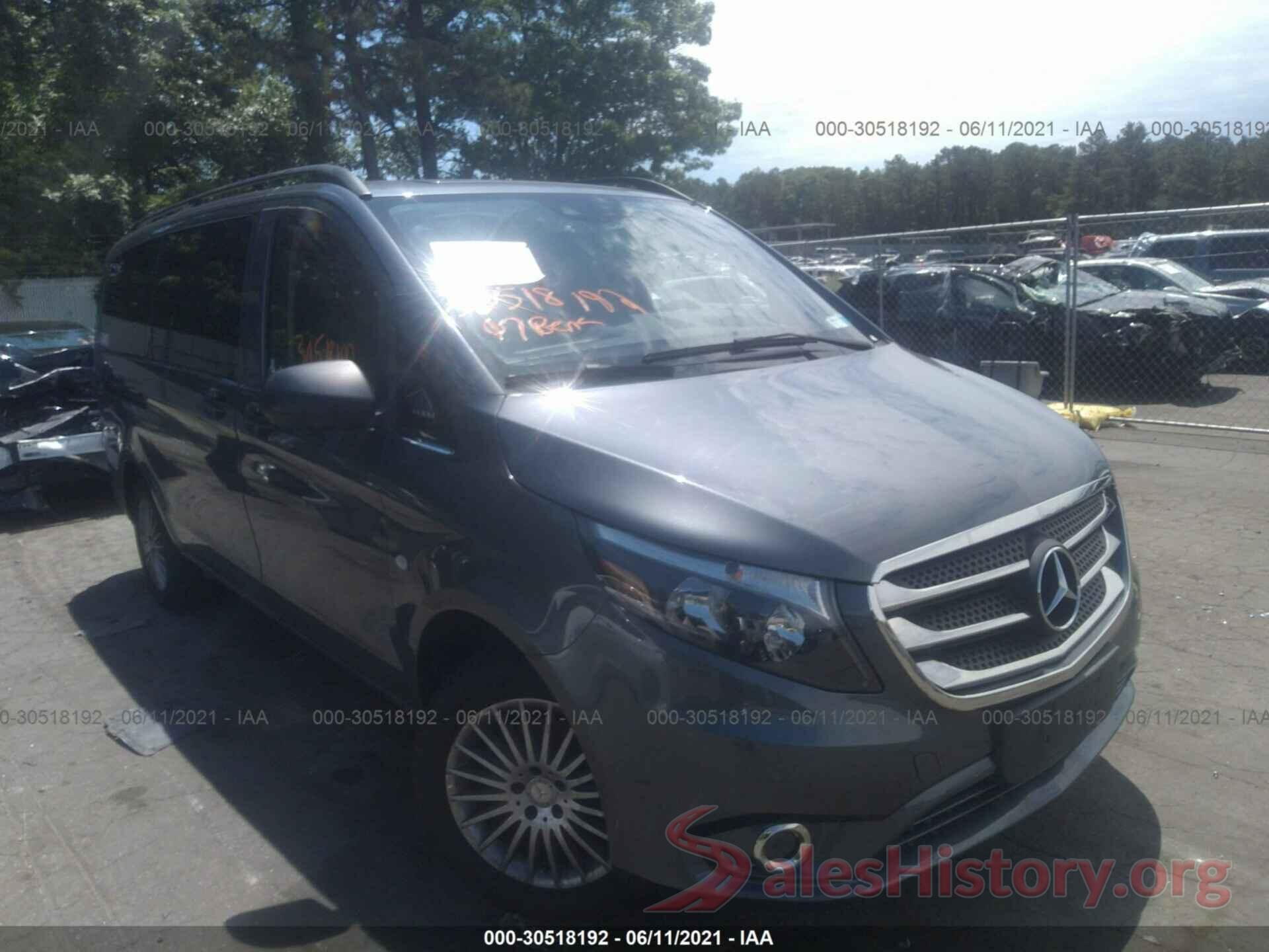 WD4PG2EE1H3295085 2017 MERCEDES-BENZ METRIS PASSENGER VAN