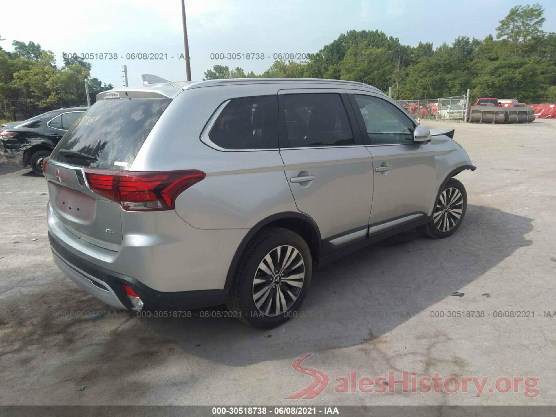 JA4AZ3A3XLZ032601 2020 MITSUBISHI OUTLANDER