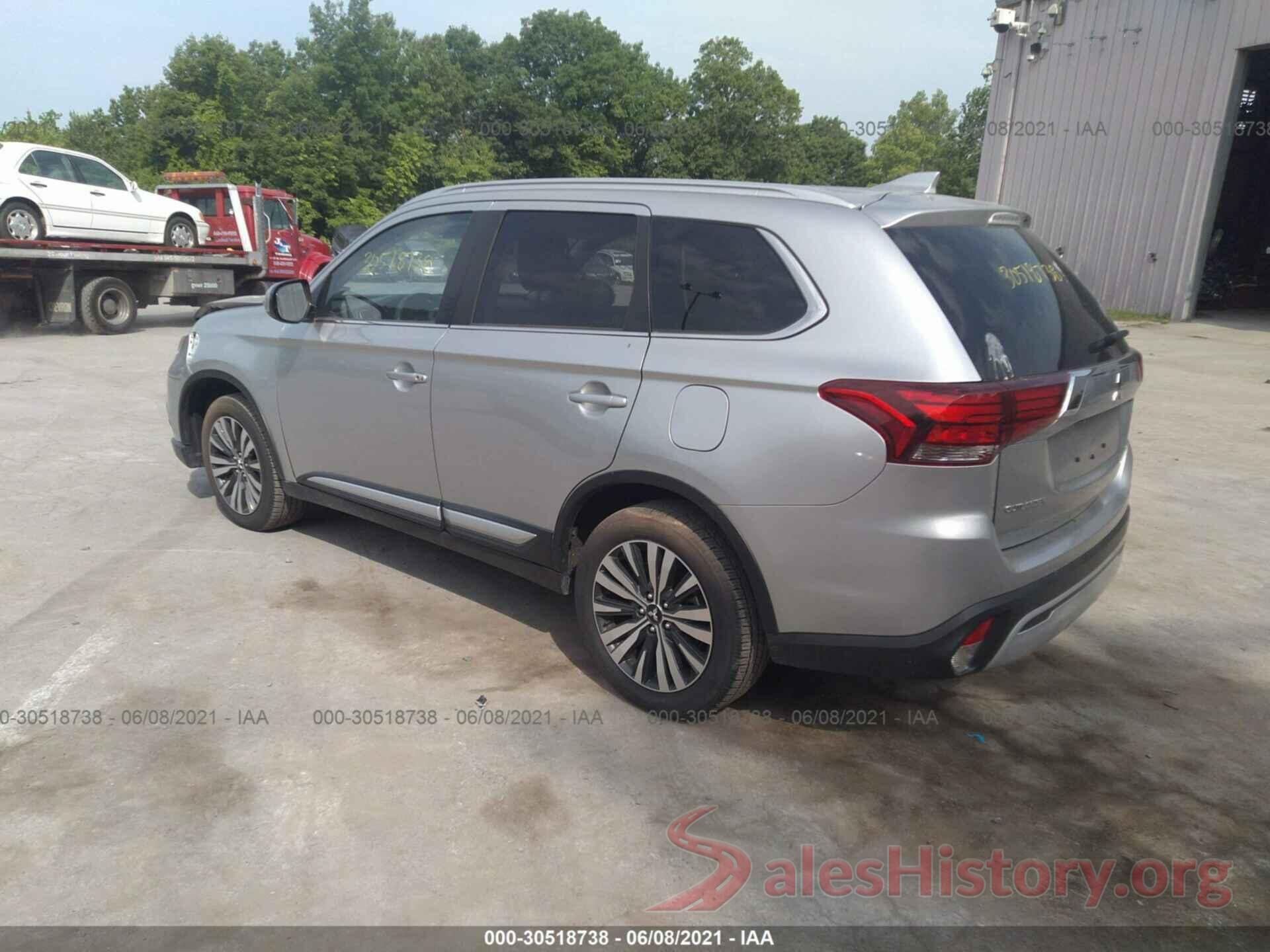 JA4AZ3A3XLZ032601 2020 MITSUBISHI OUTLANDER