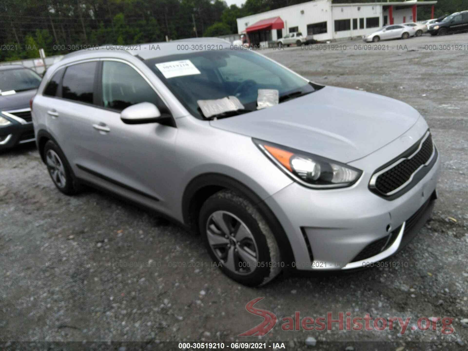 KNDCB3LC5K5245414 2019 KIA NIRO