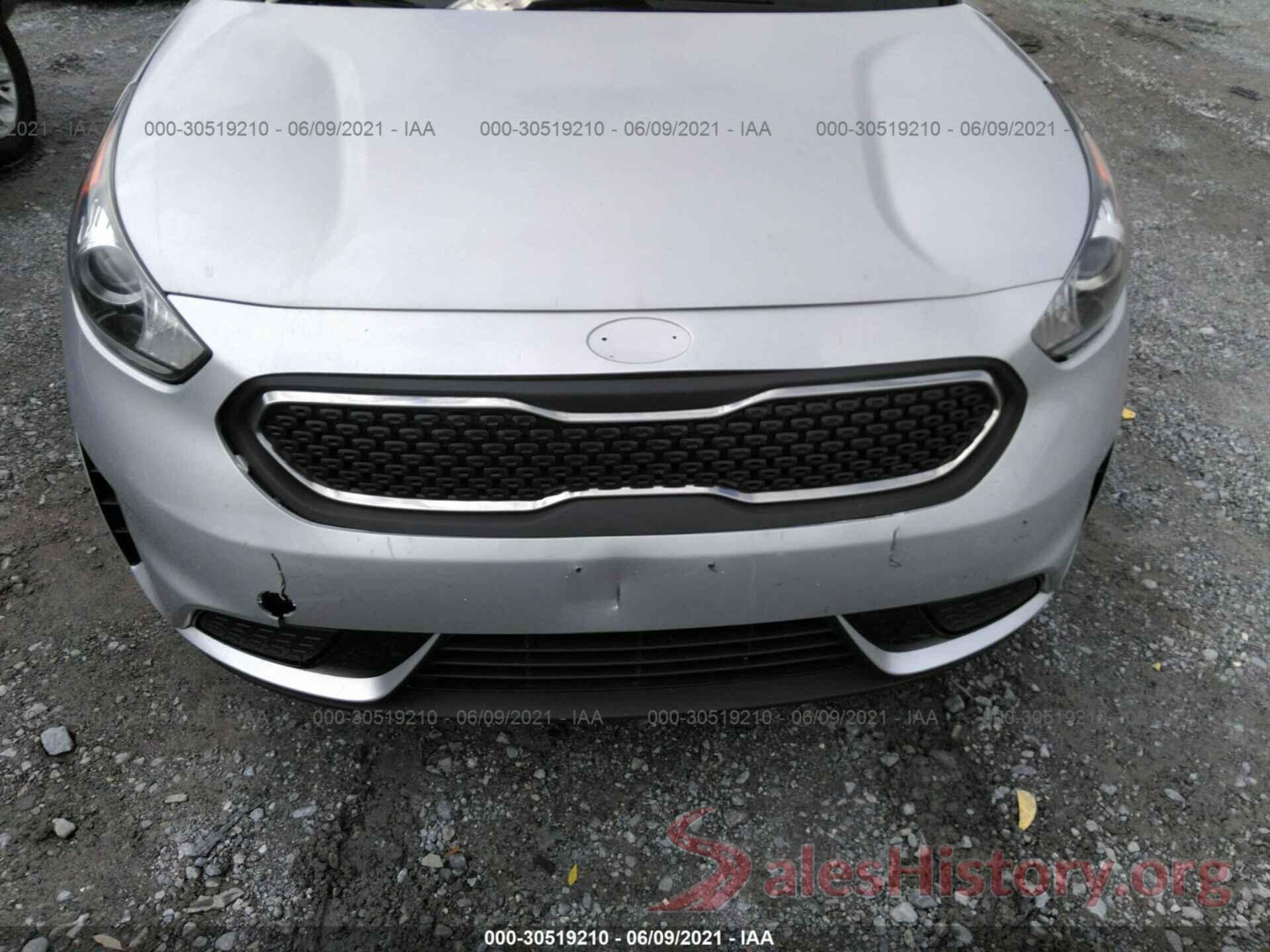 KNDCB3LC5K5245414 2019 KIA NIRO