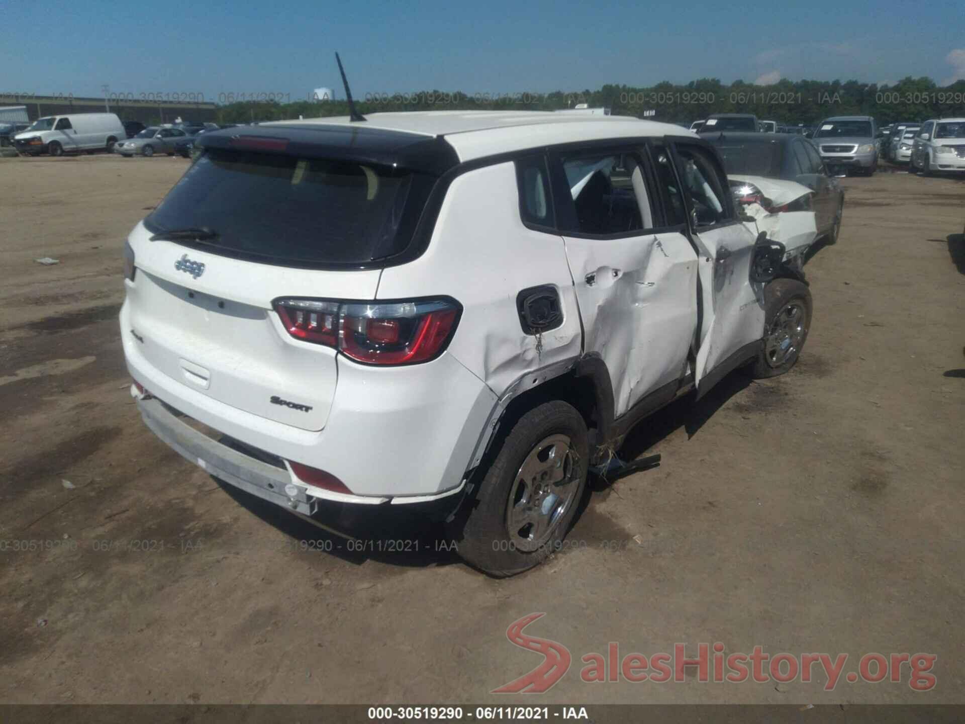 3C4NJCAB7JT318402 2018 JEEP COMPASS