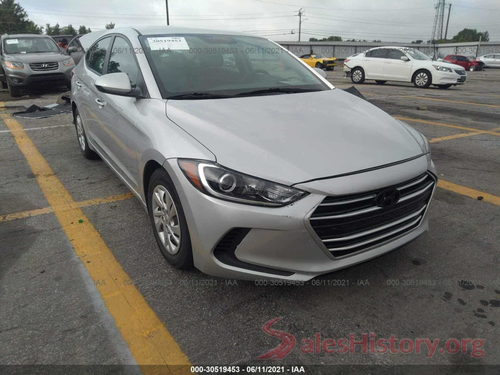 5NPD74LF8JH325018 2018 HYUNDAI ELANTRA