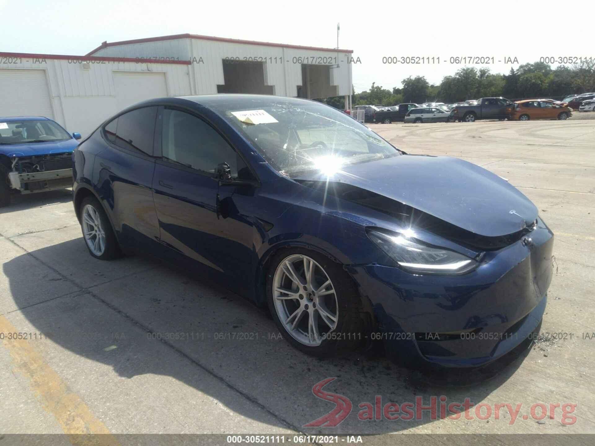 5YJYGAEE9MF134991 2021 TESLA MODEL Y