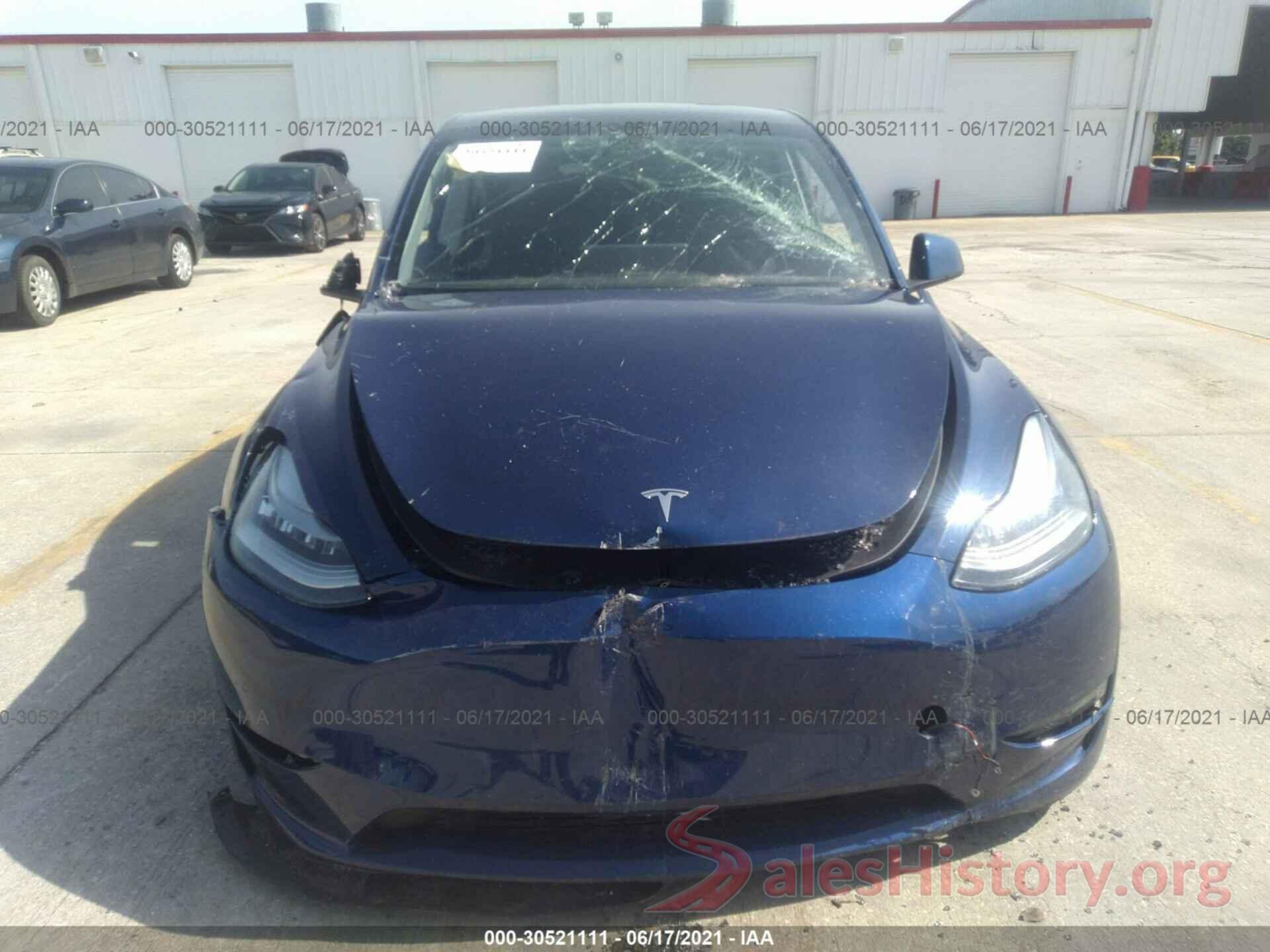 5YJYGAEE9MF134991 2021 TESLA MODEL Y