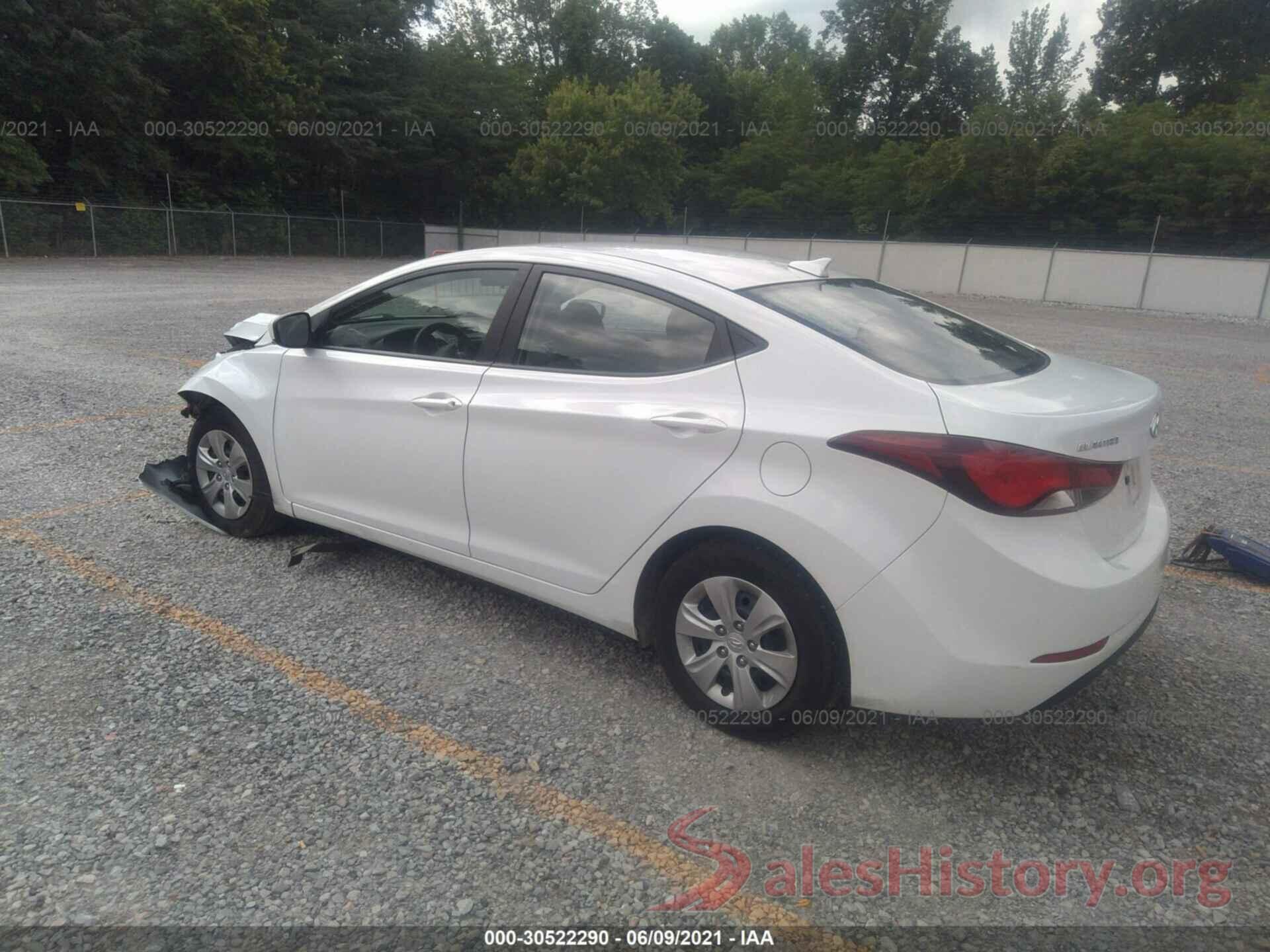 5NPDH4AE6GH777498 2016 HYUNDAI ELANTRA