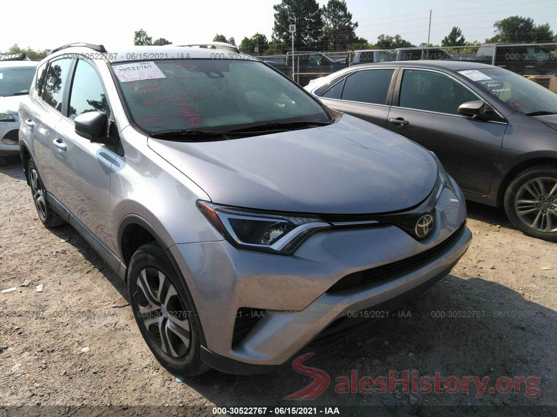 2T3ZFREV6JW462073 2018 TOYOTA RAV4