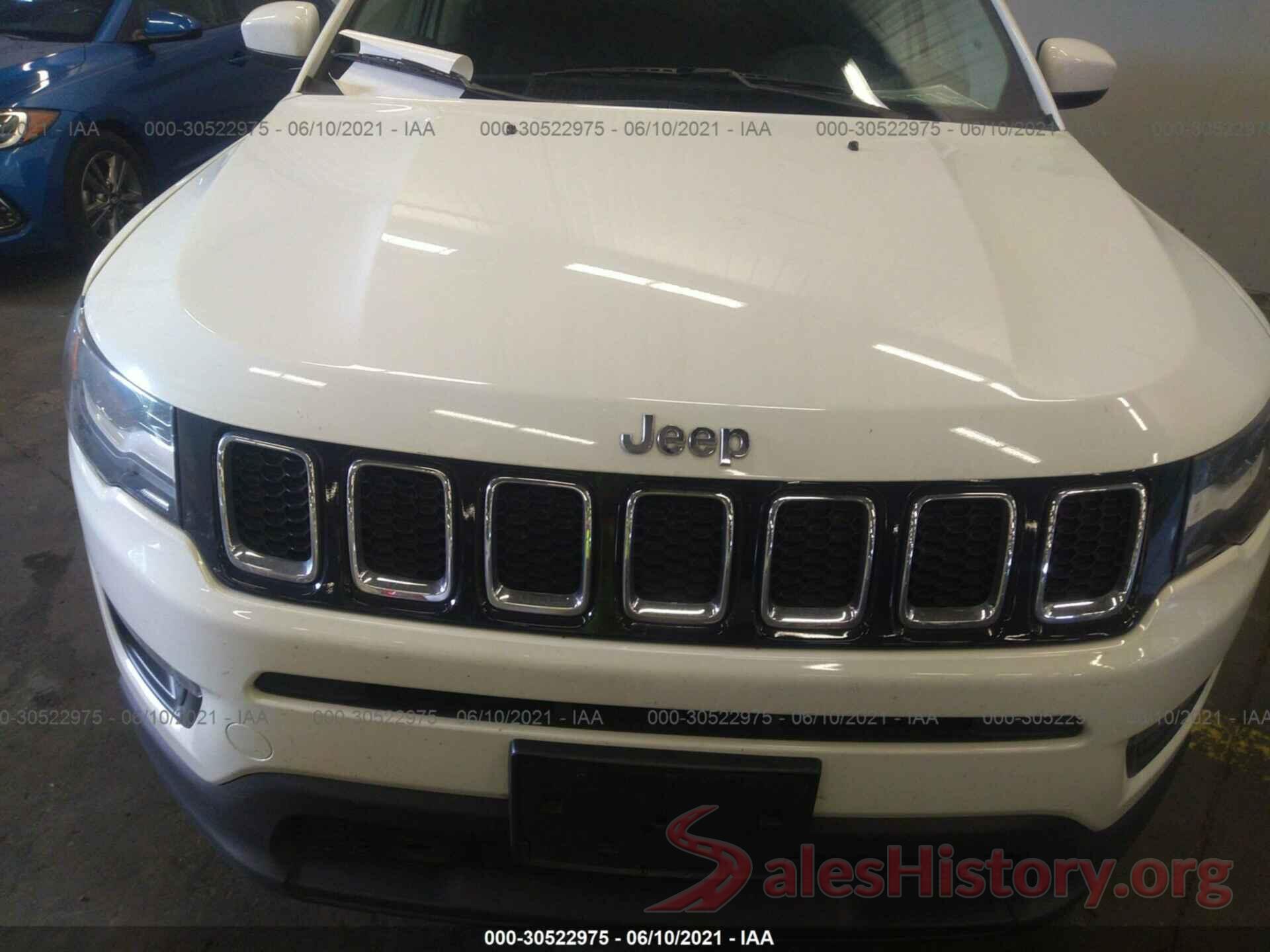 3C4NJDBB5JT169038 2018 JEEP COMPASS