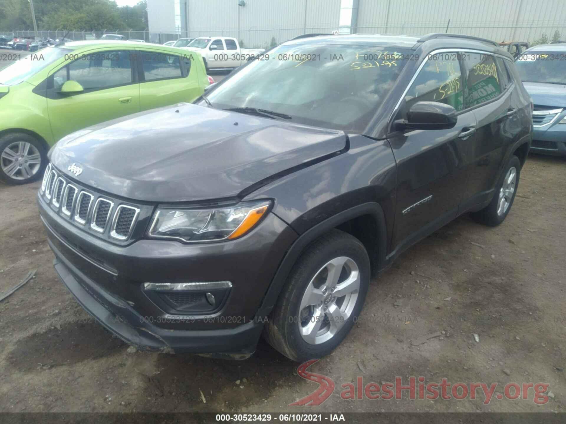 3C4NJCBB7JT272553 2018 JEEP COMPASS