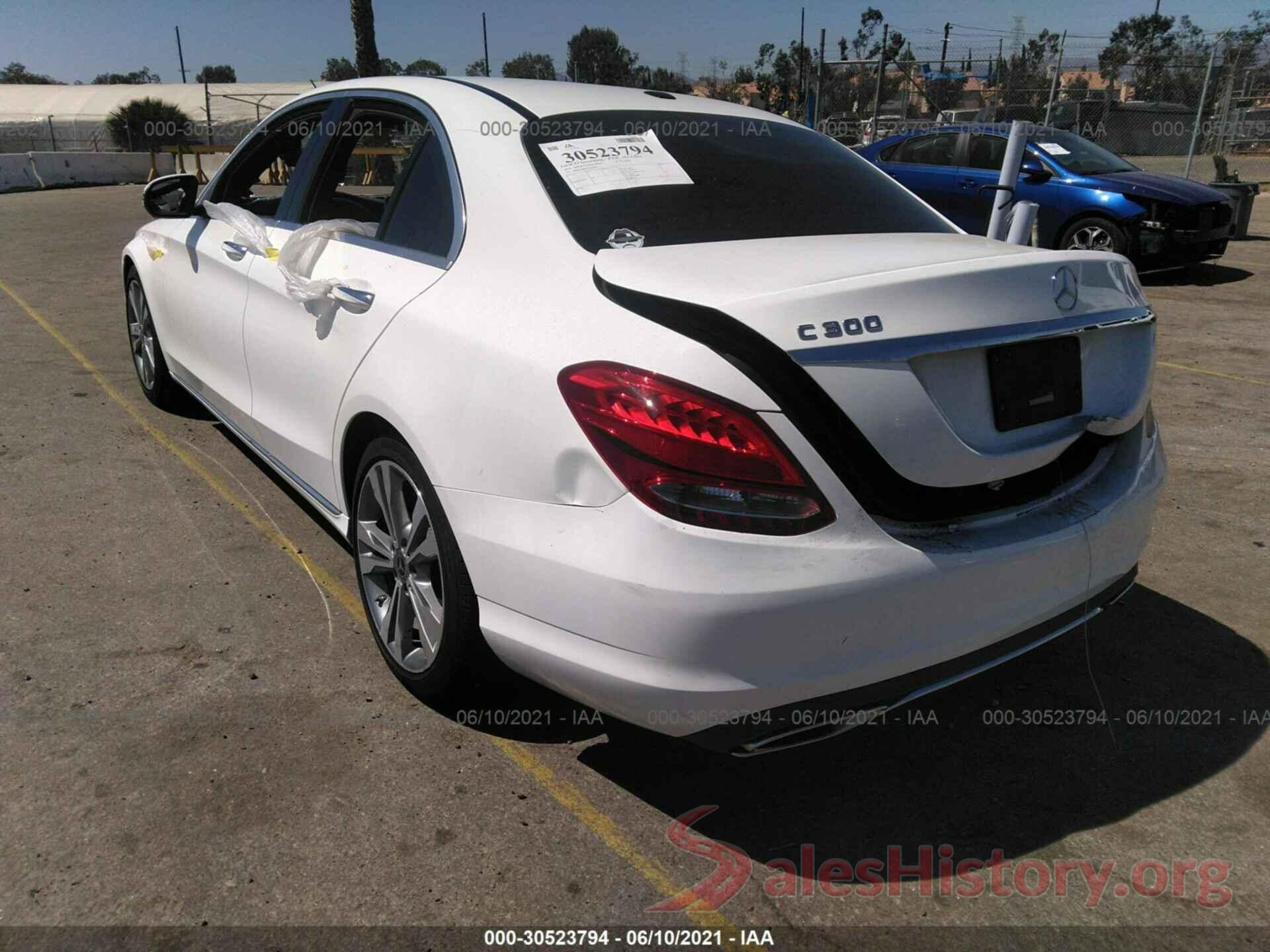 55SWF4JB5JU281648 2018 MERCEDES-BENZ C-CLASS