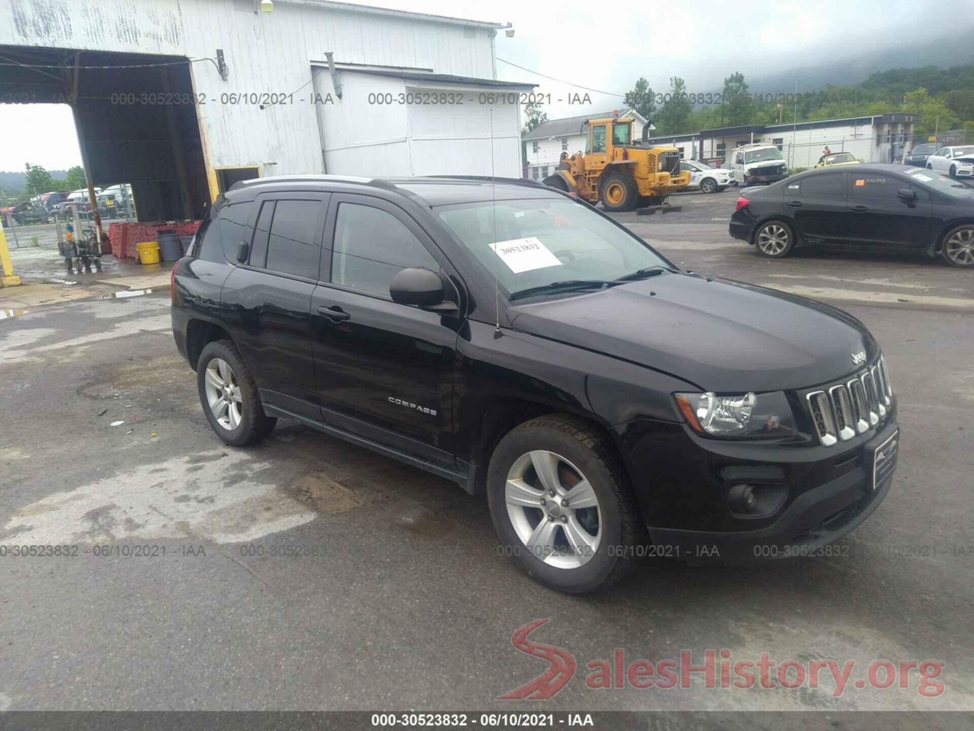 1C4NJDBB2GD549906 2016 JEEP COMPASS