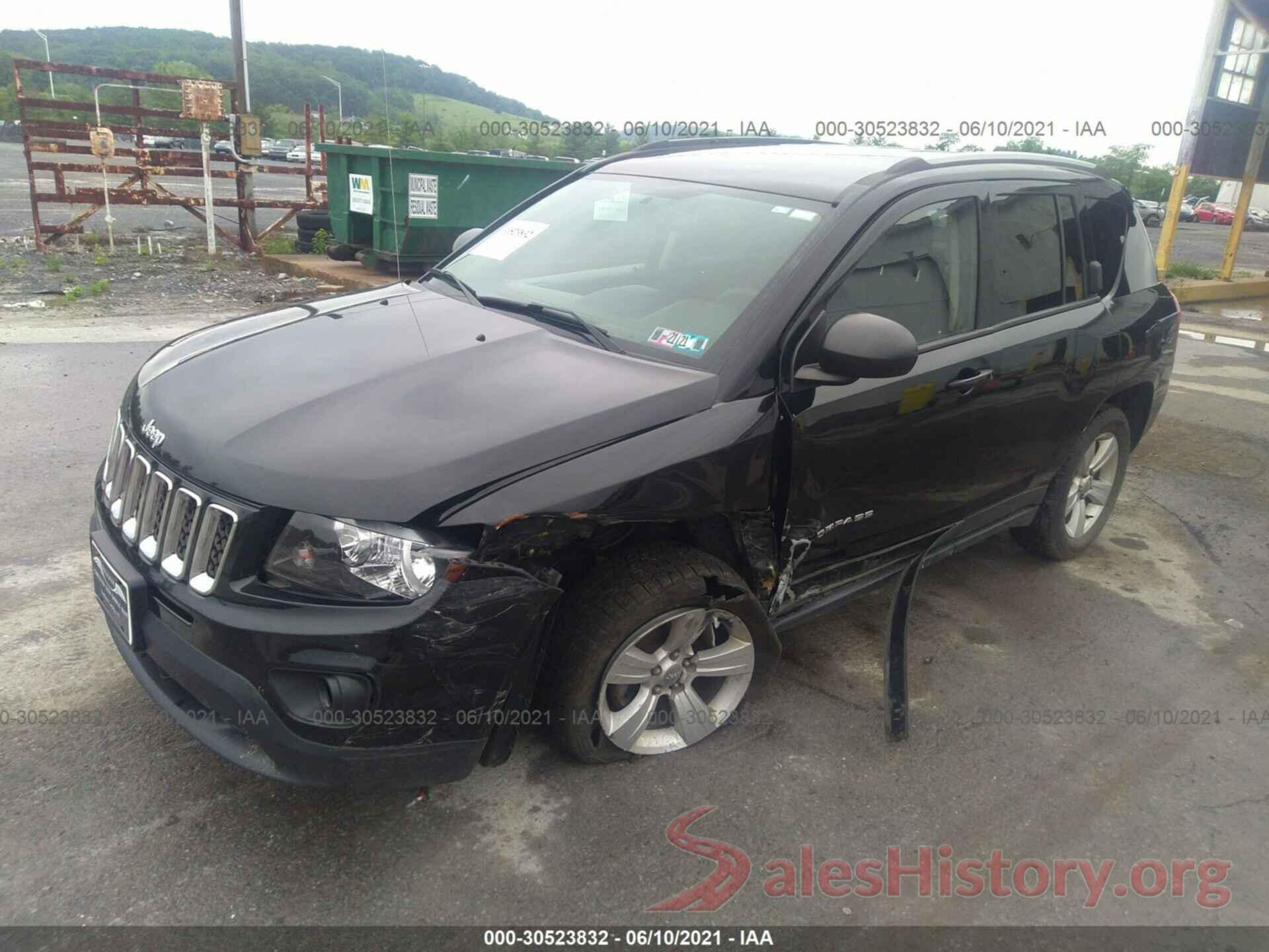 1C4NJDBB2GD549906 2016 JEEP COMPASS