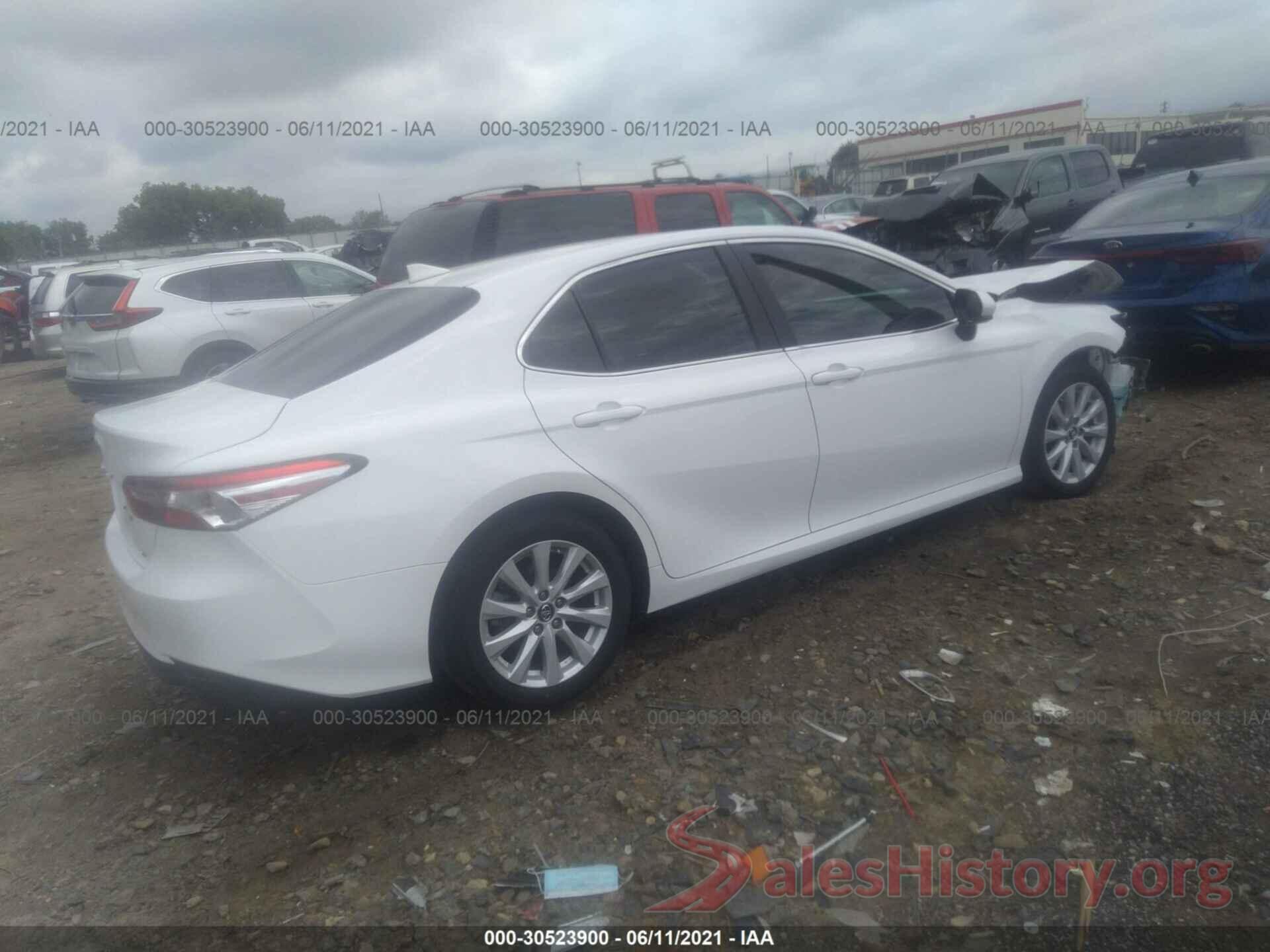 4T1B11HK1KU680998 2019 TOYOTA CAMRY