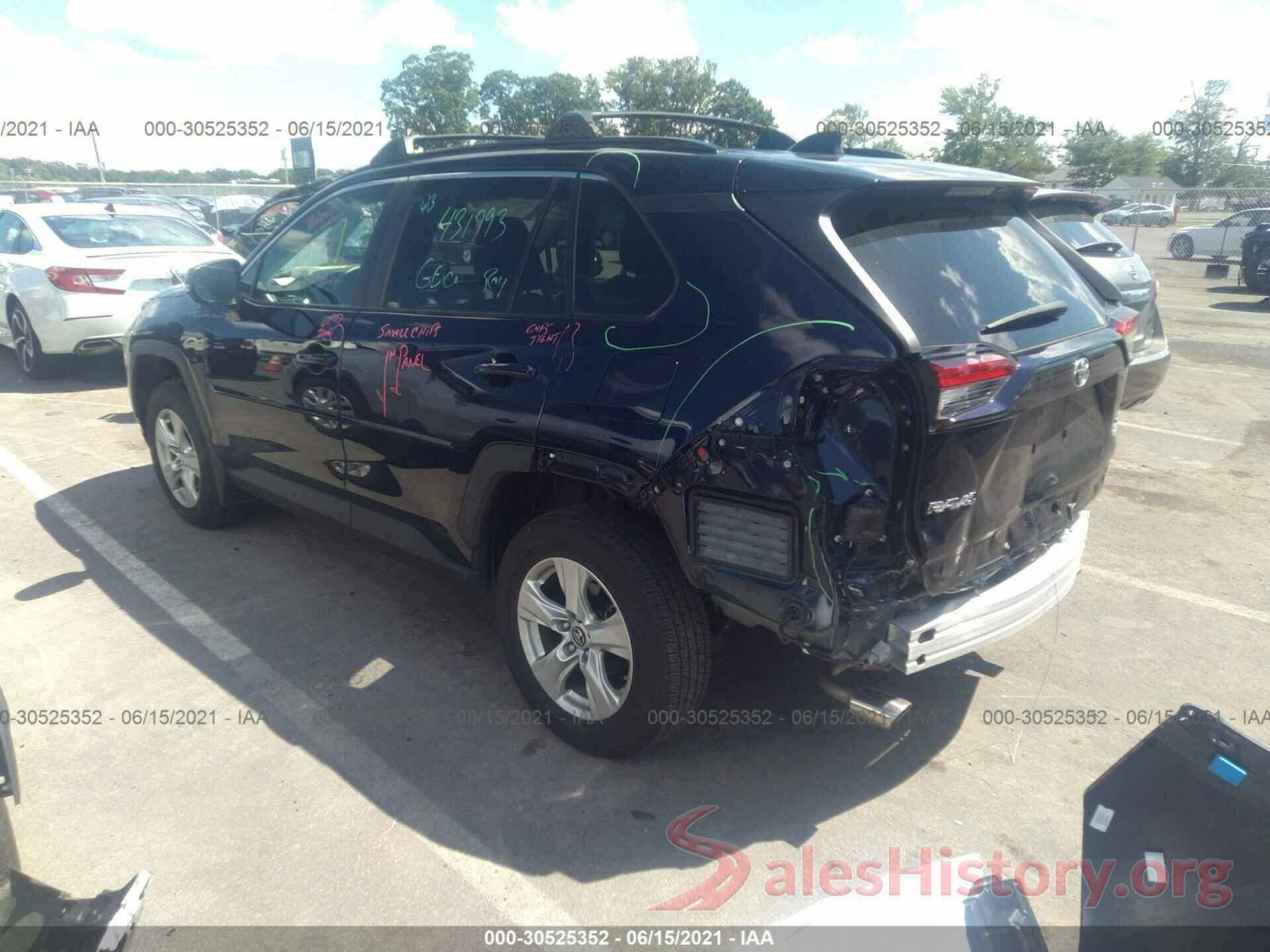 2T3P1RFV4KW040261 2019 TOYOTA RAV4