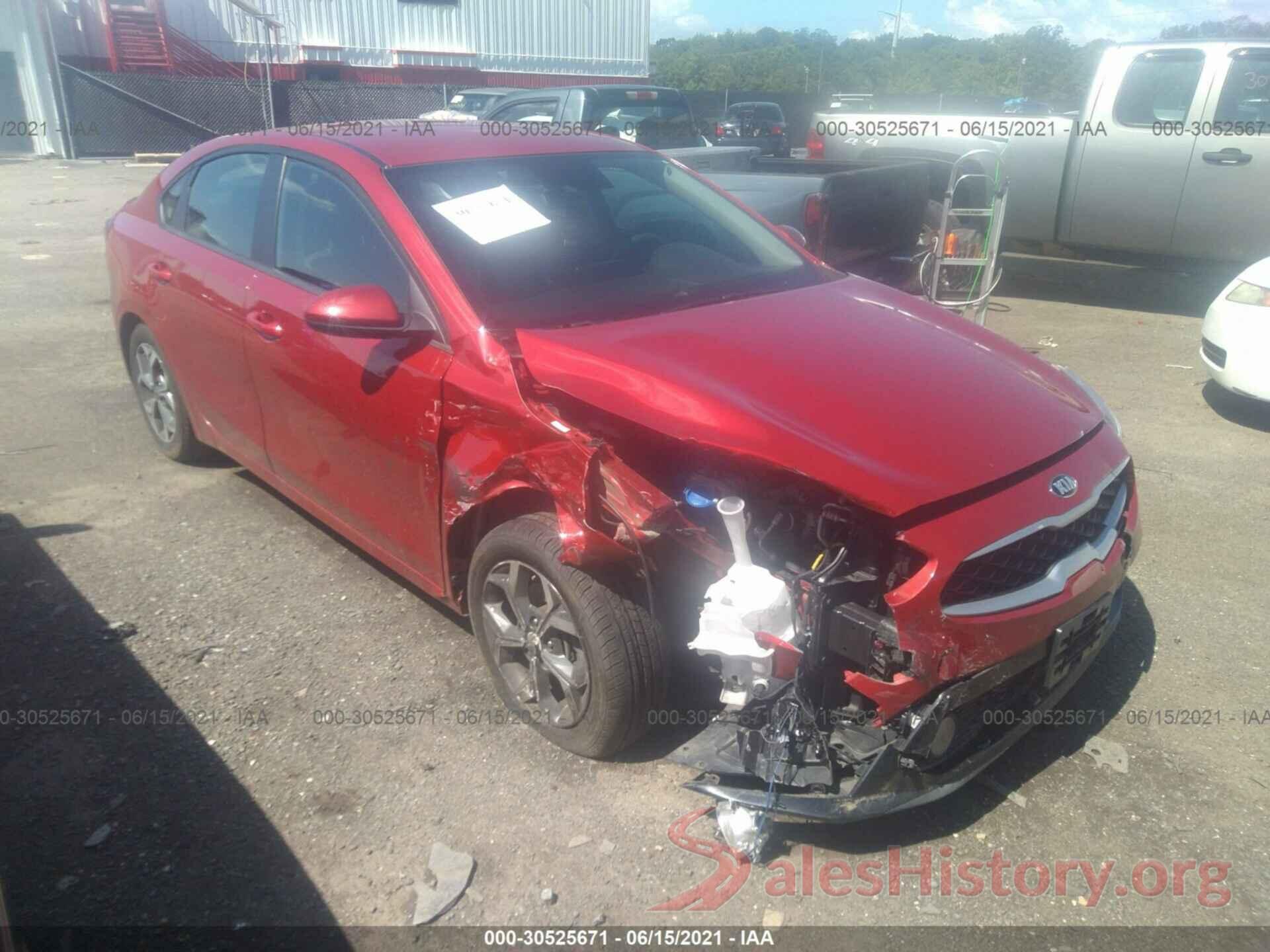 3KPF24AD2KE031760 2019 KIA FORTE