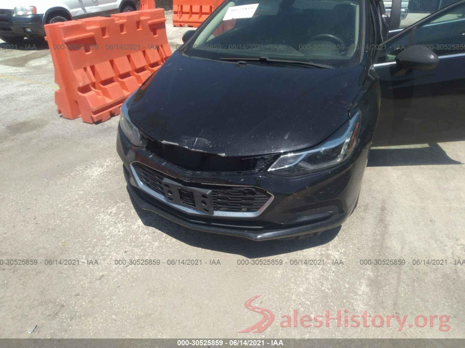 1G1BE5SM4J7129528 2018 CHEVROLET CRUZE