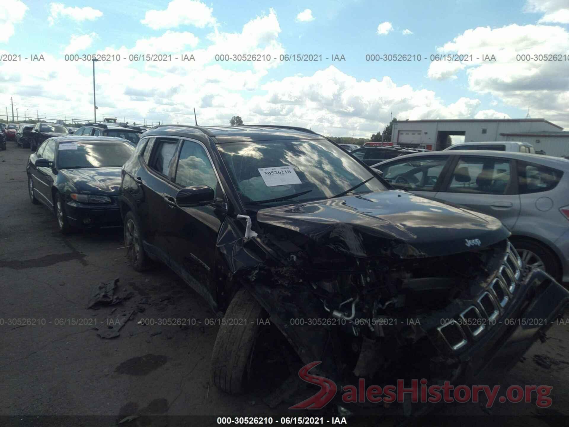 3C4NJDCB4KT768349 2019 JEEP COMPASS