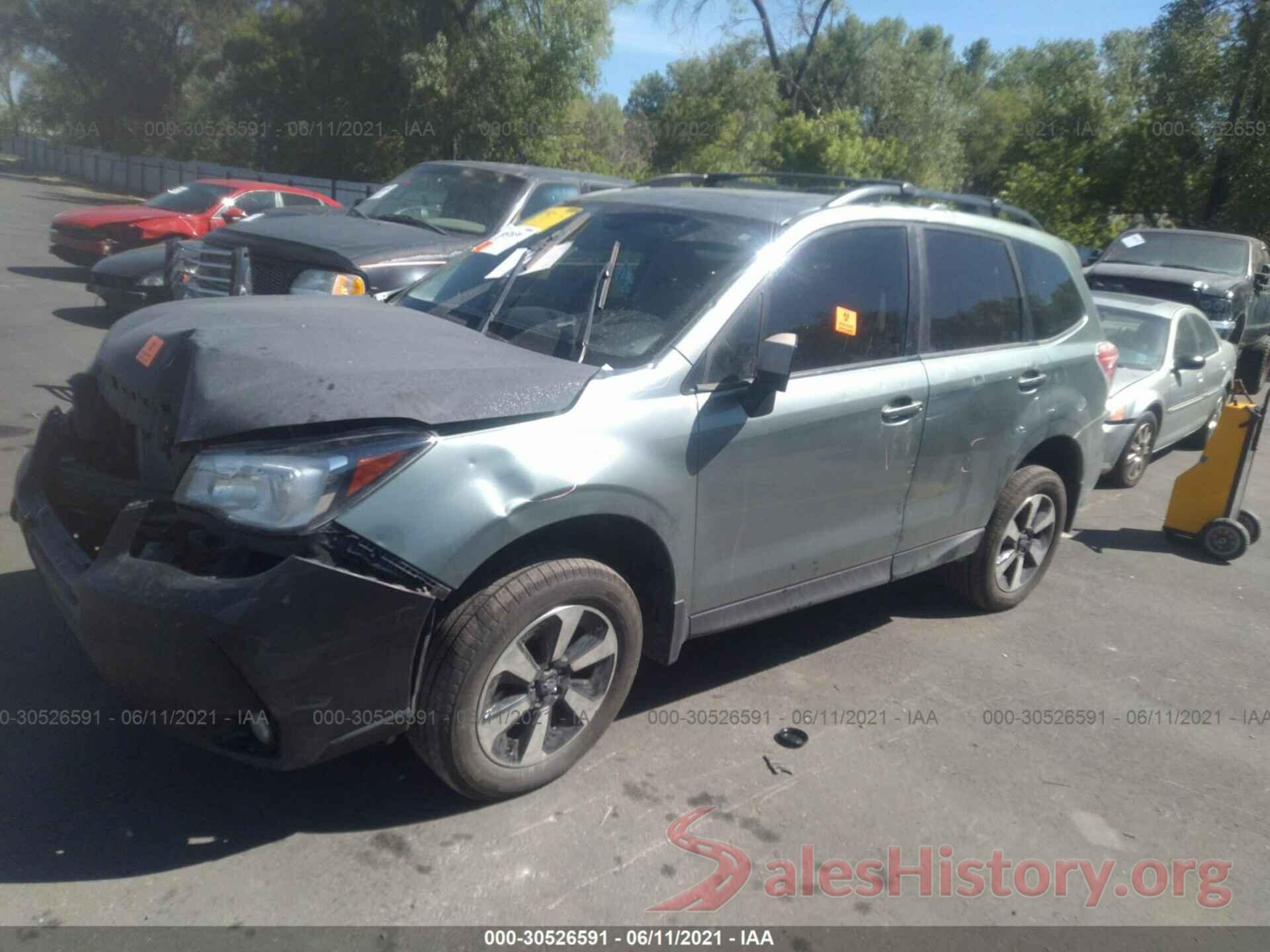 JF2SJAGC5HH511679 2017 SUBARU FORESTER