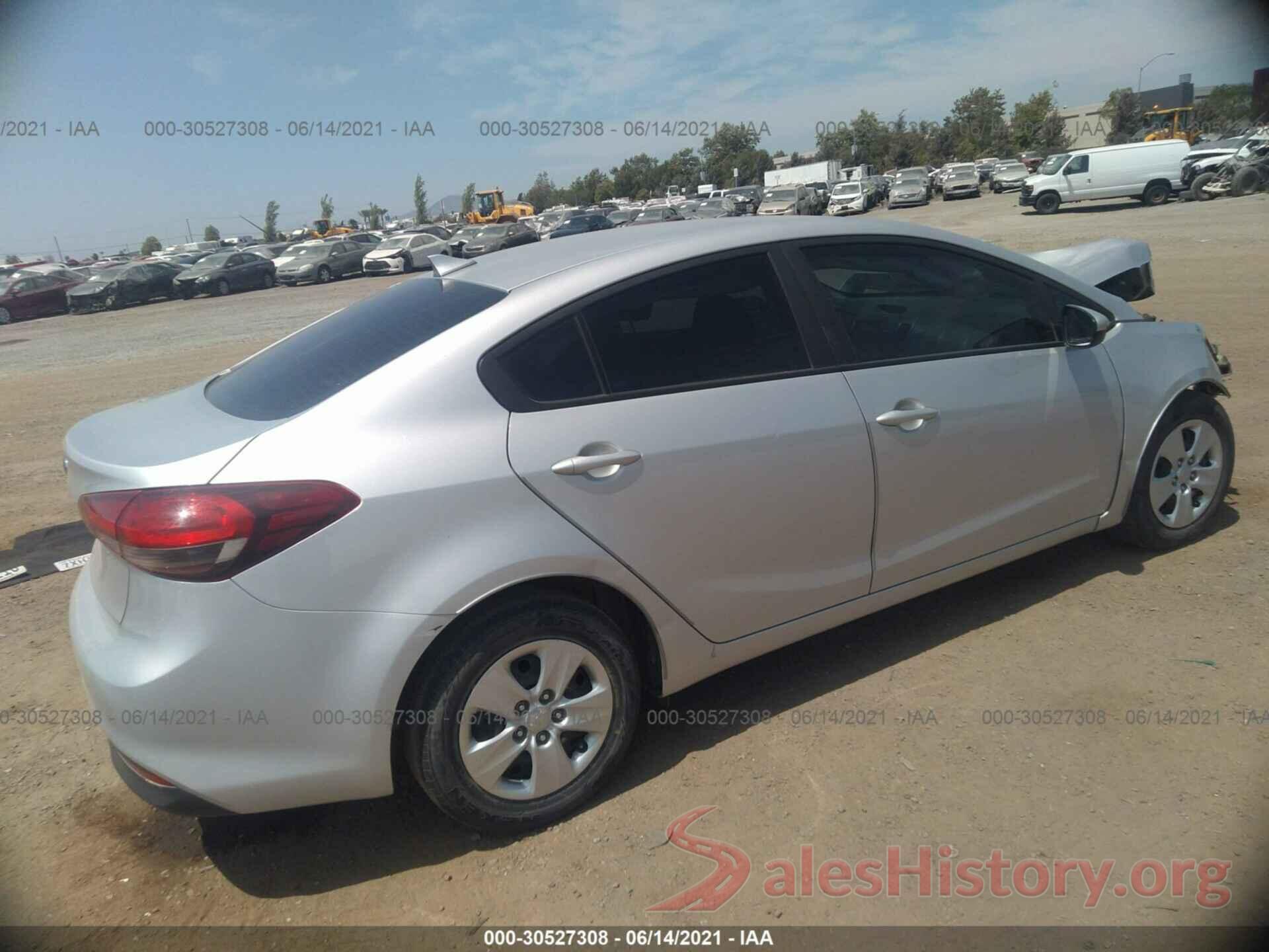 3KPFK4A76HE068314 2017 KIA FORTE