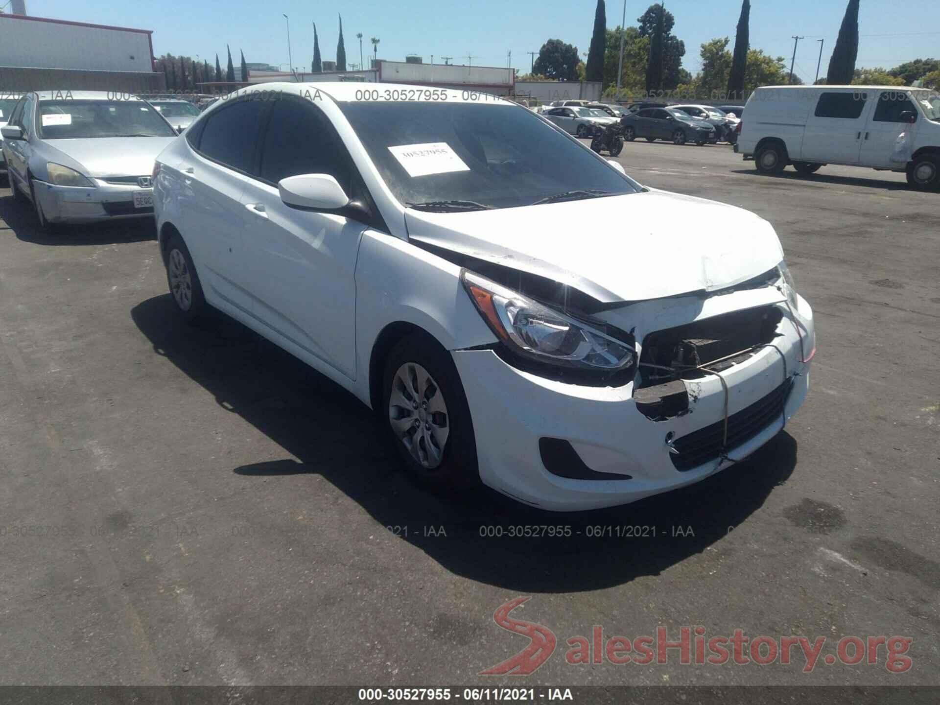 KMHCT4AEXGU068584 2016 HYUNDAI ACCENT