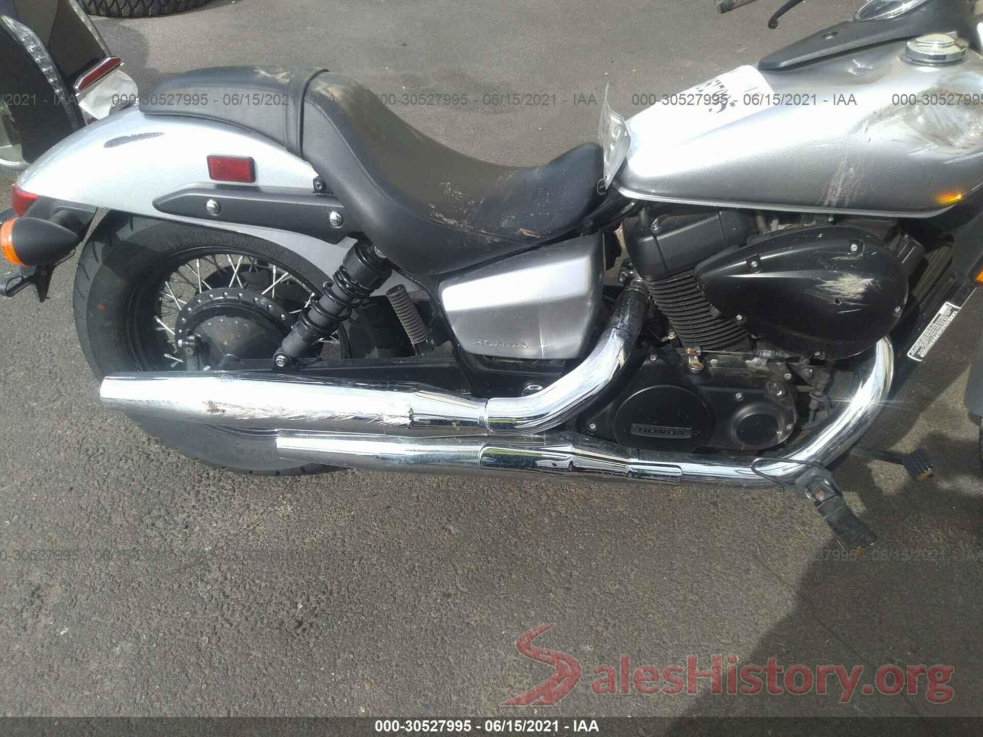 JH2RC5378GK600114 2016 Honda VT750