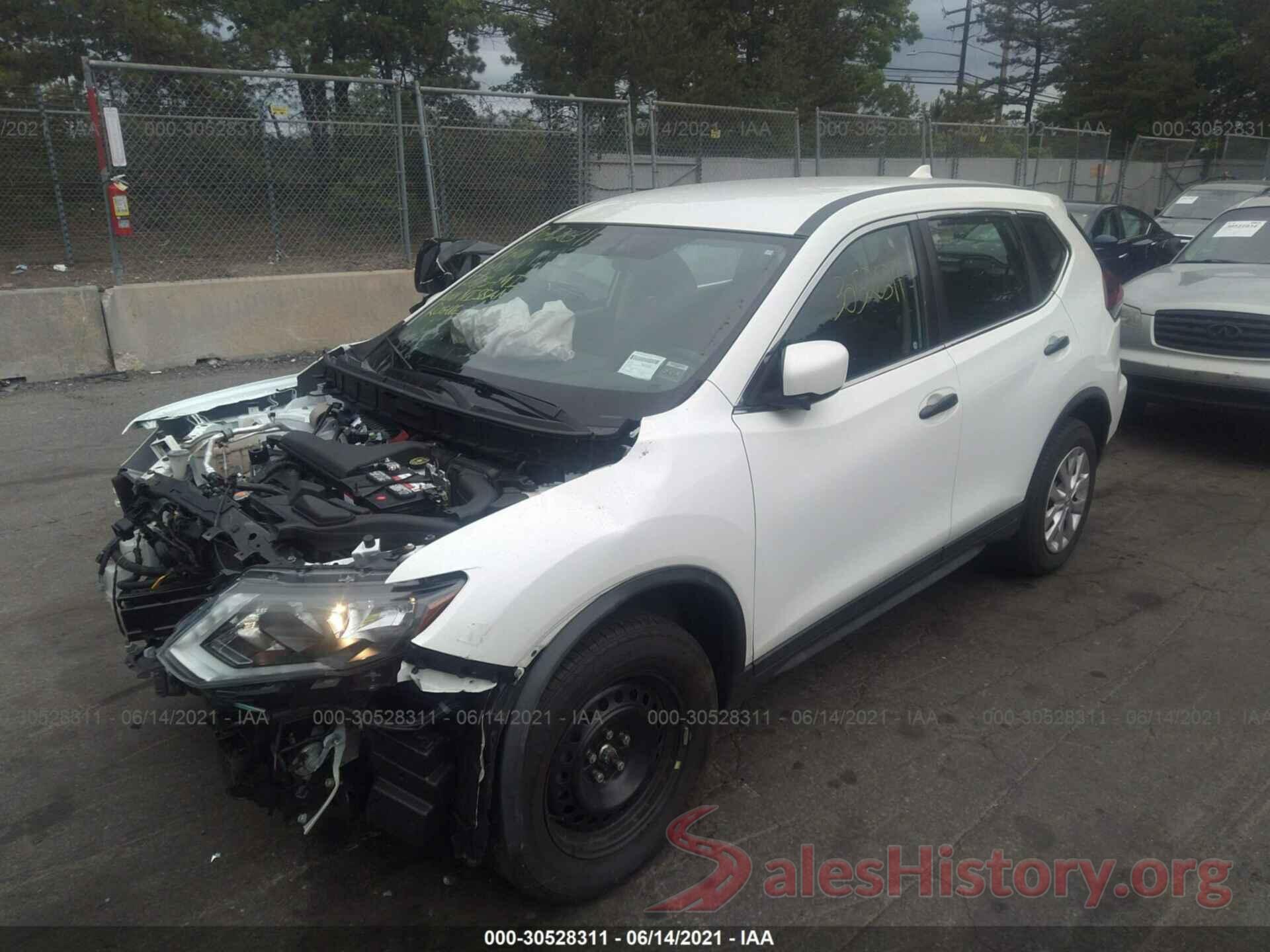 KNMAT2MV4JP570315 2018 NISSAN ROGUE