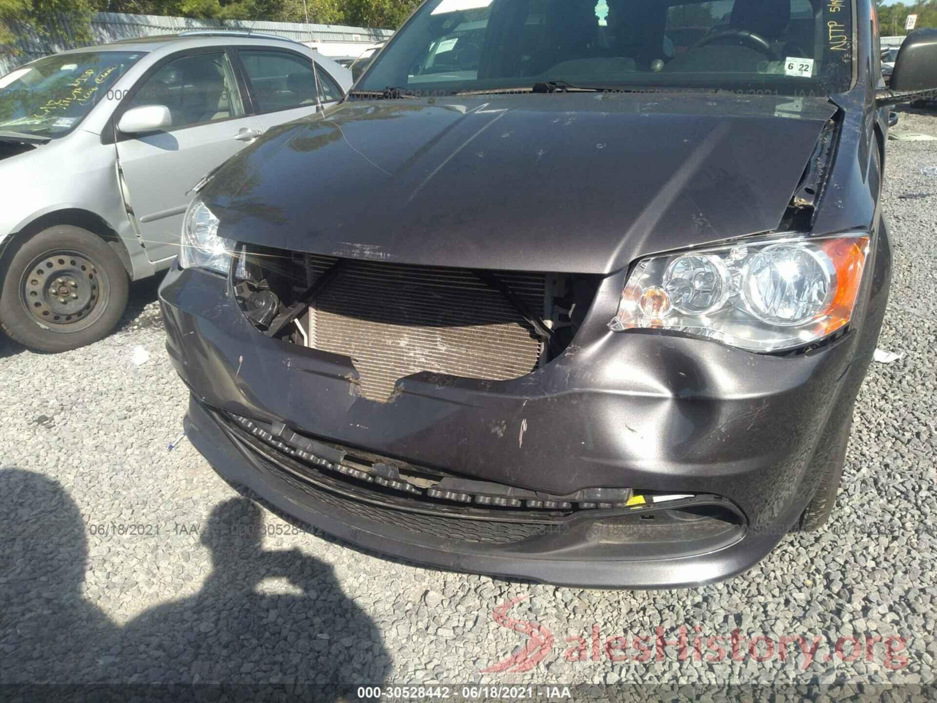 2C4RDGBG9HR615243 2017 DODGE GRAND CARAVAN