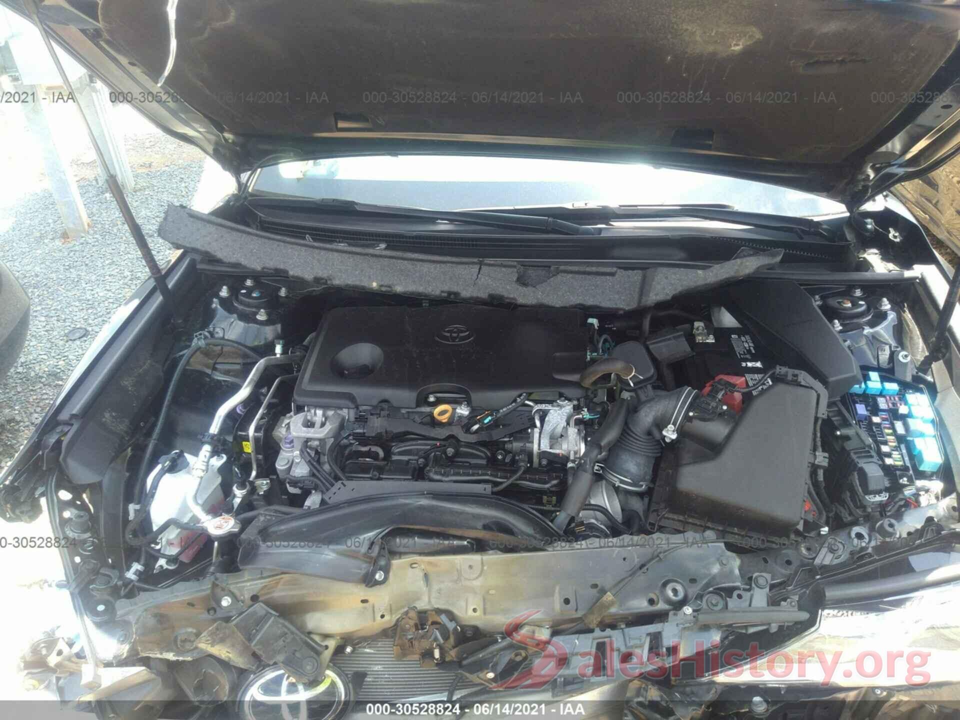 4T1B11HK1JU158645 2018 TOYOTA CAMRY