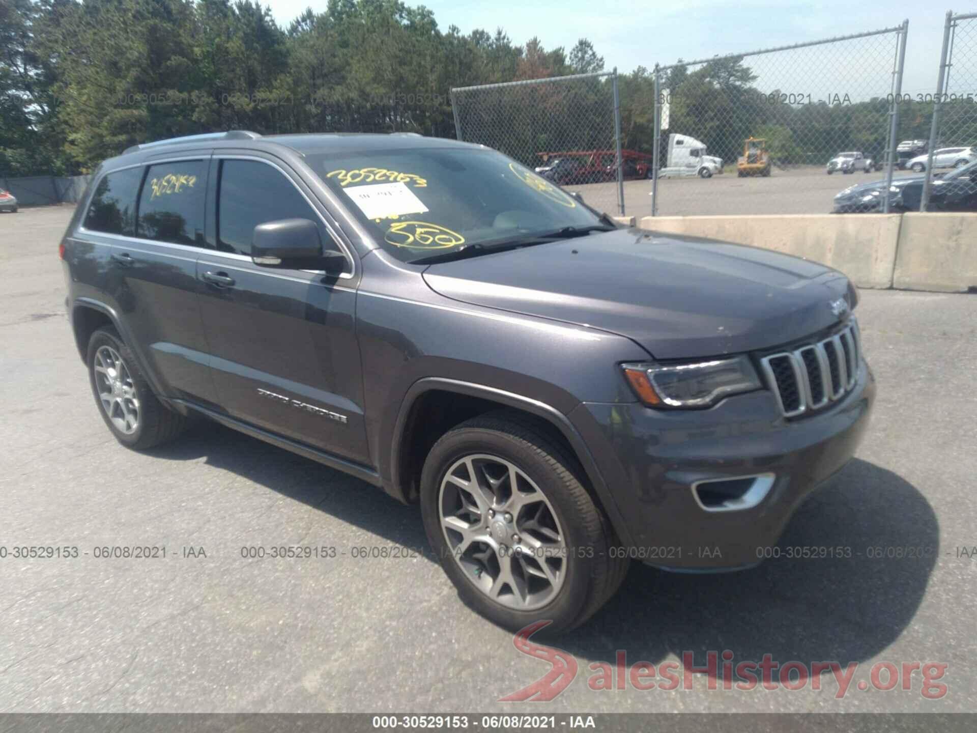 1C4RJEBG6JC204975 2018 JEEP GRAND CHEROKEE