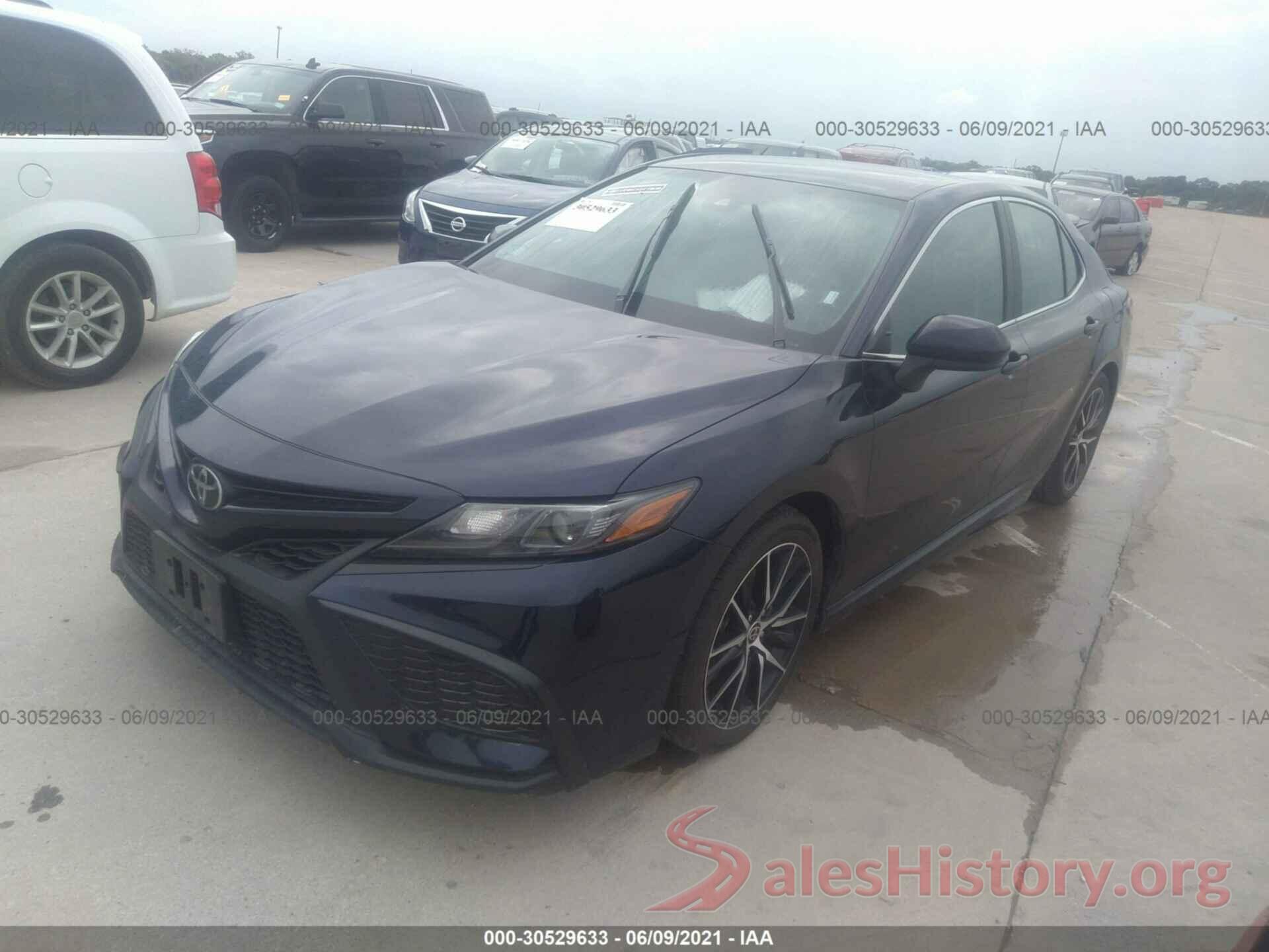 4T1G11AK9MU522699 2021 TOYOTA CAMRY